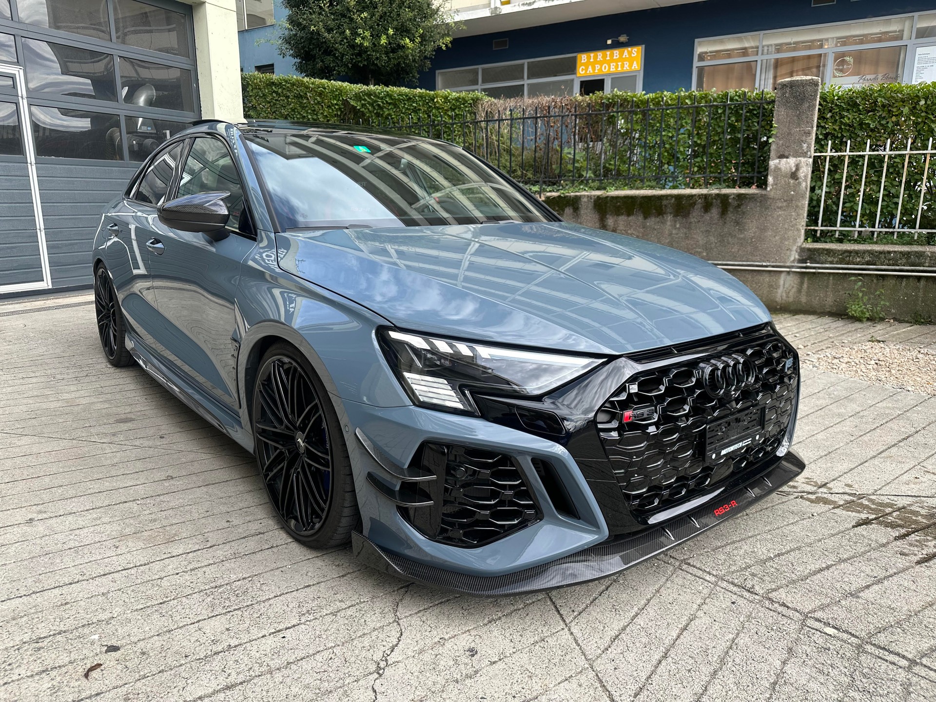 AUDI RS3-R Limousine 2.5 TSI quattro ABT R 1of200-image-1