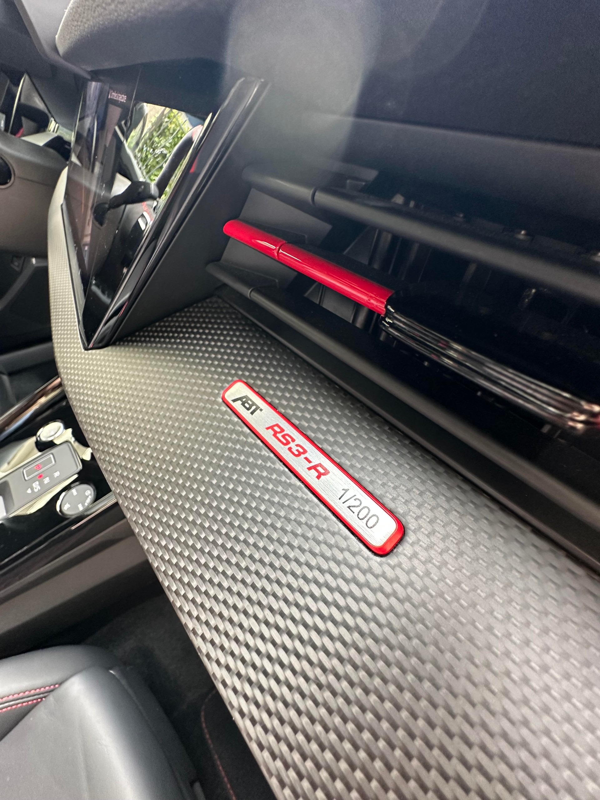 AUDI RS3-R Limousine 2.5 TSI quattro ABT R 1of200-image-15
