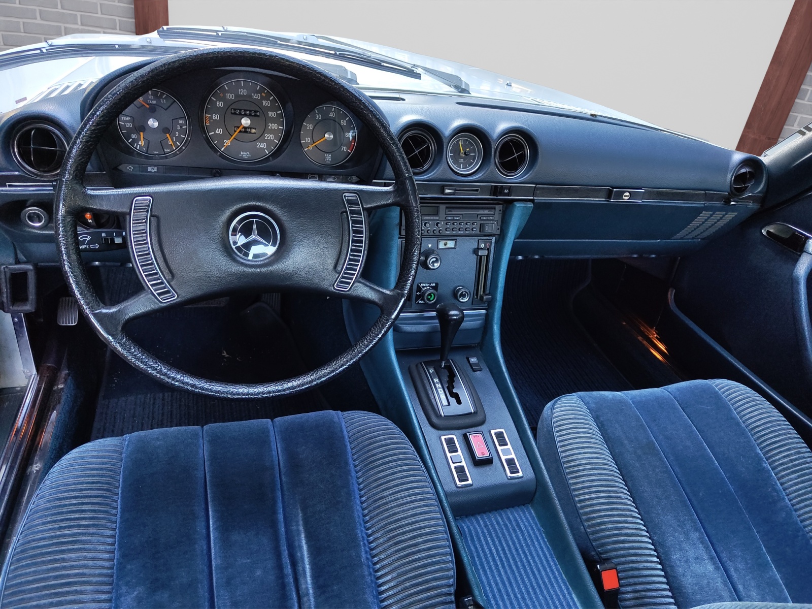 MERCEDES-BENZ SLC 350 Veteranenfahrzeug-image-7