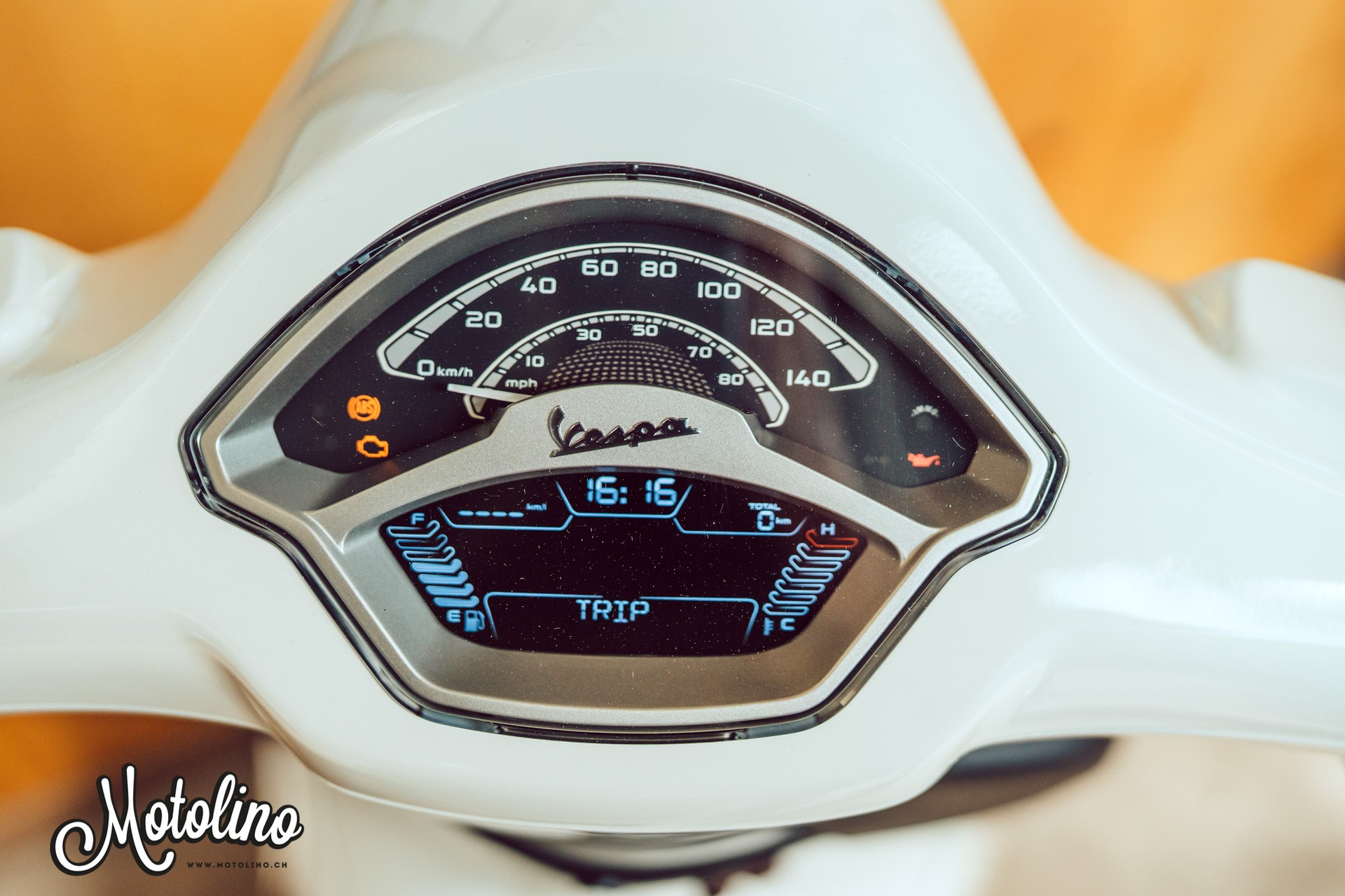 PIAGGIO Vespa 125 Primavera ABS 2026-image-9