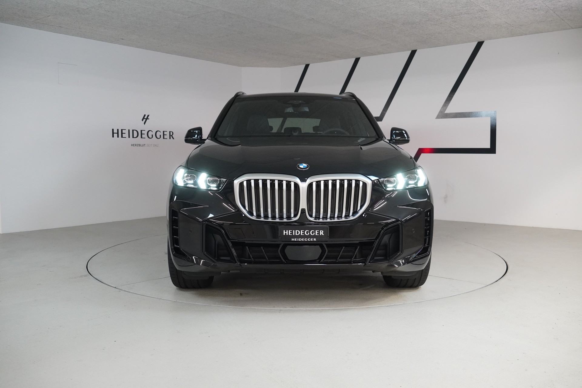 BMW X5 xDrive 48V 30d M Sport Steptronic-image-1