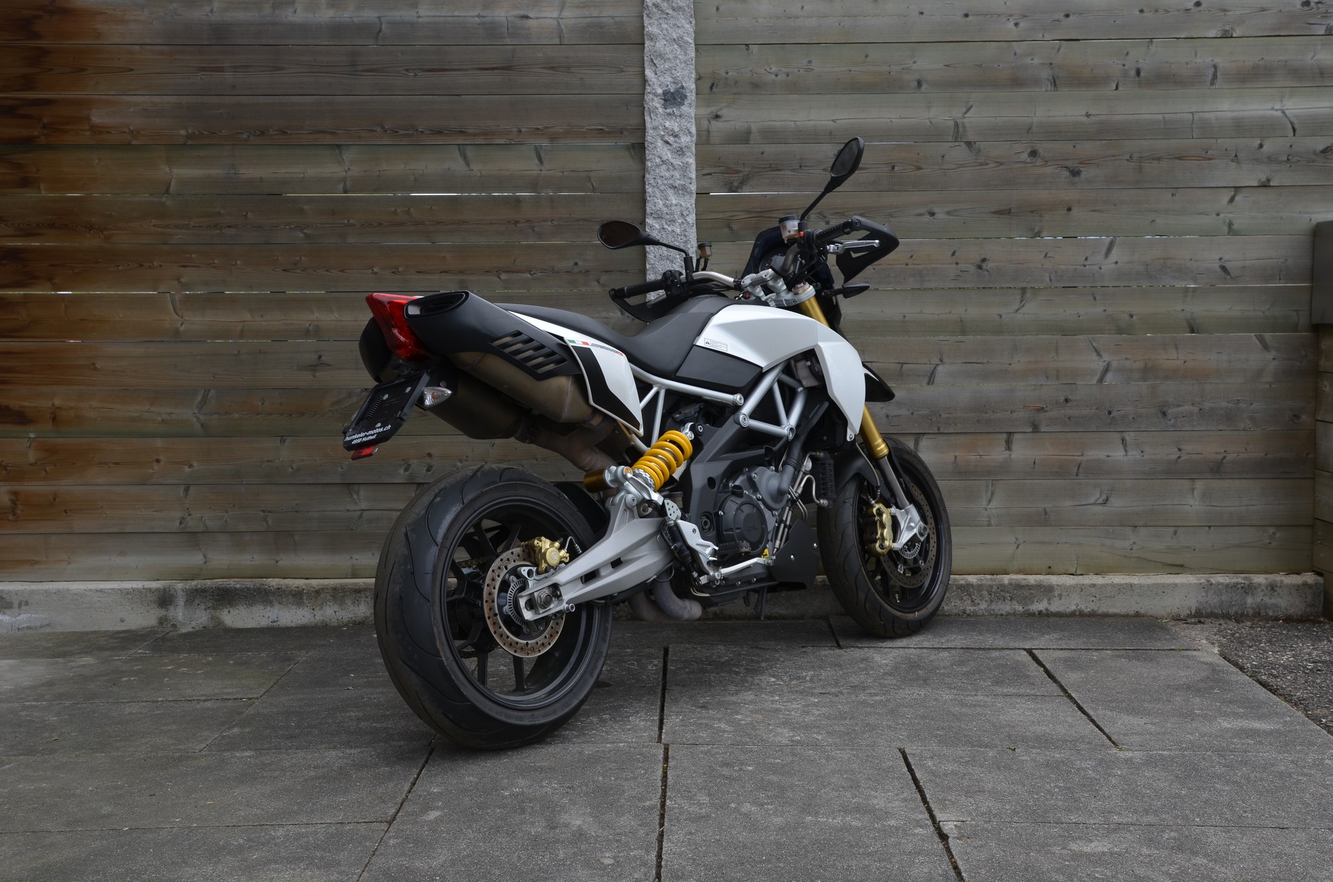 APRILIA Dorsoduro 1200 ABS/TC-image-2