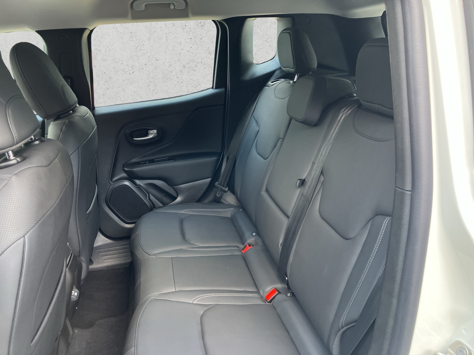 JEEP Renegade 1.5 Turbo Summit-image-10