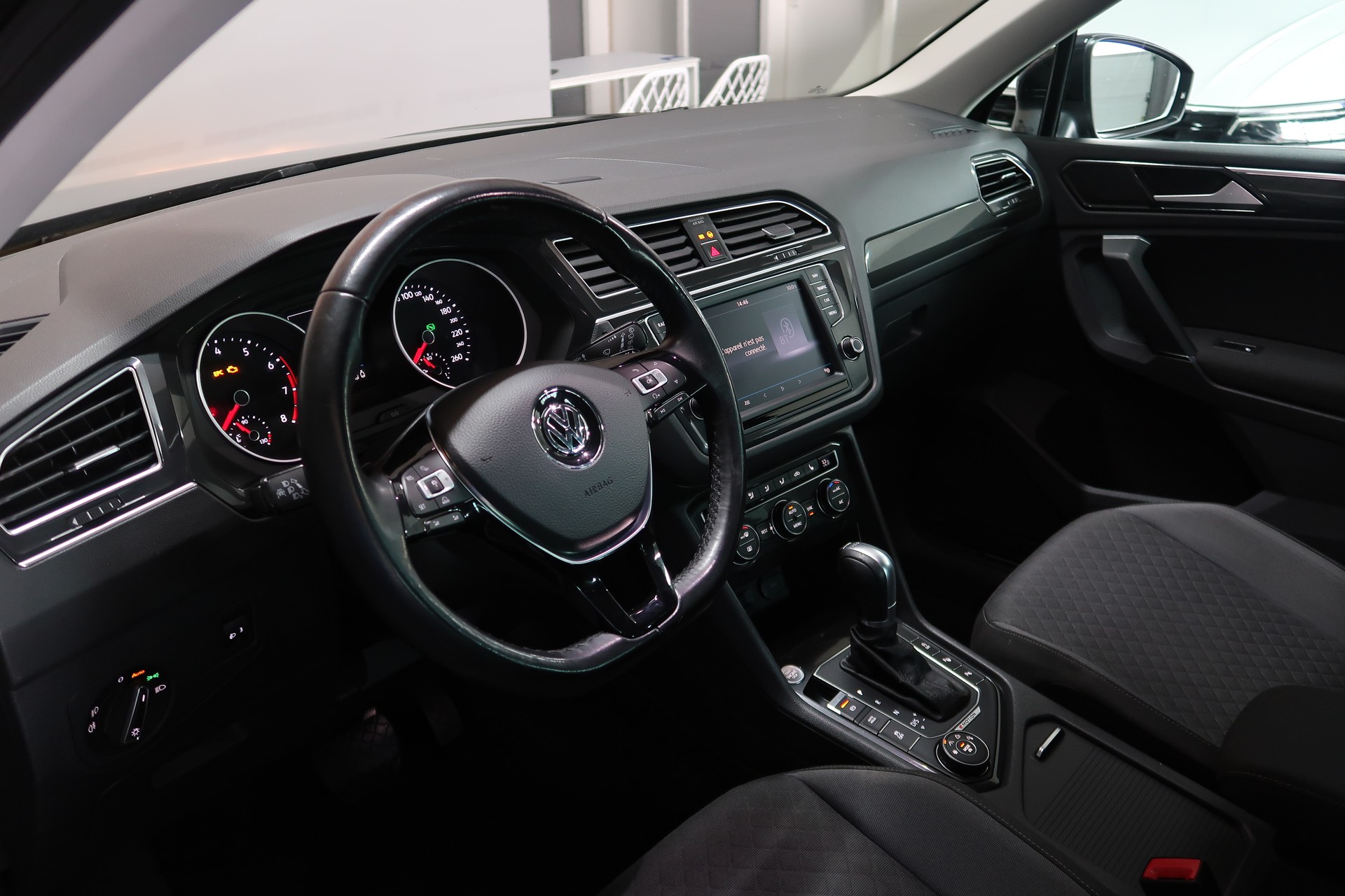 VW Tiguan 1.4TSI 4Motion DSG / CH / MFK / GARANTIE-image-15