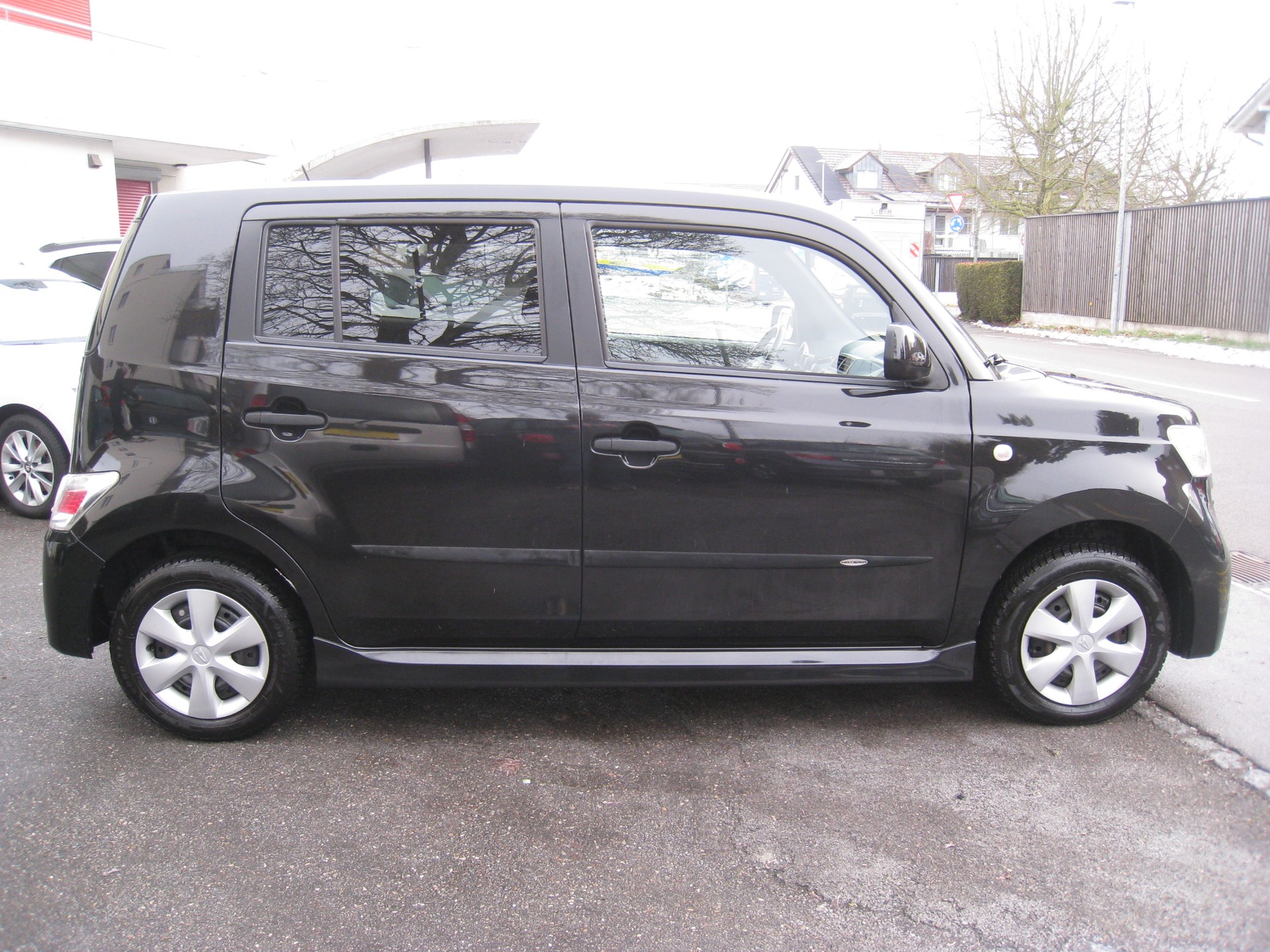 DAIHATSU Materia 1.3-image-3