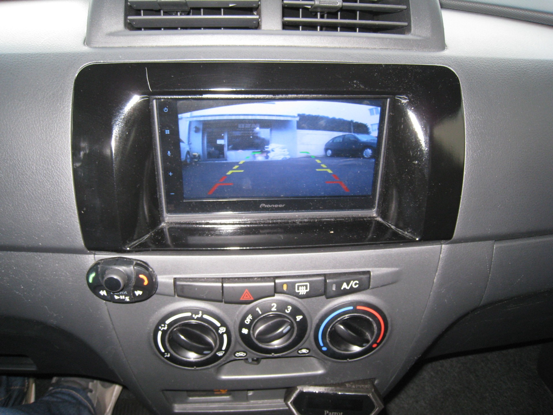 DAIHATSU Materia 1.3-image-9