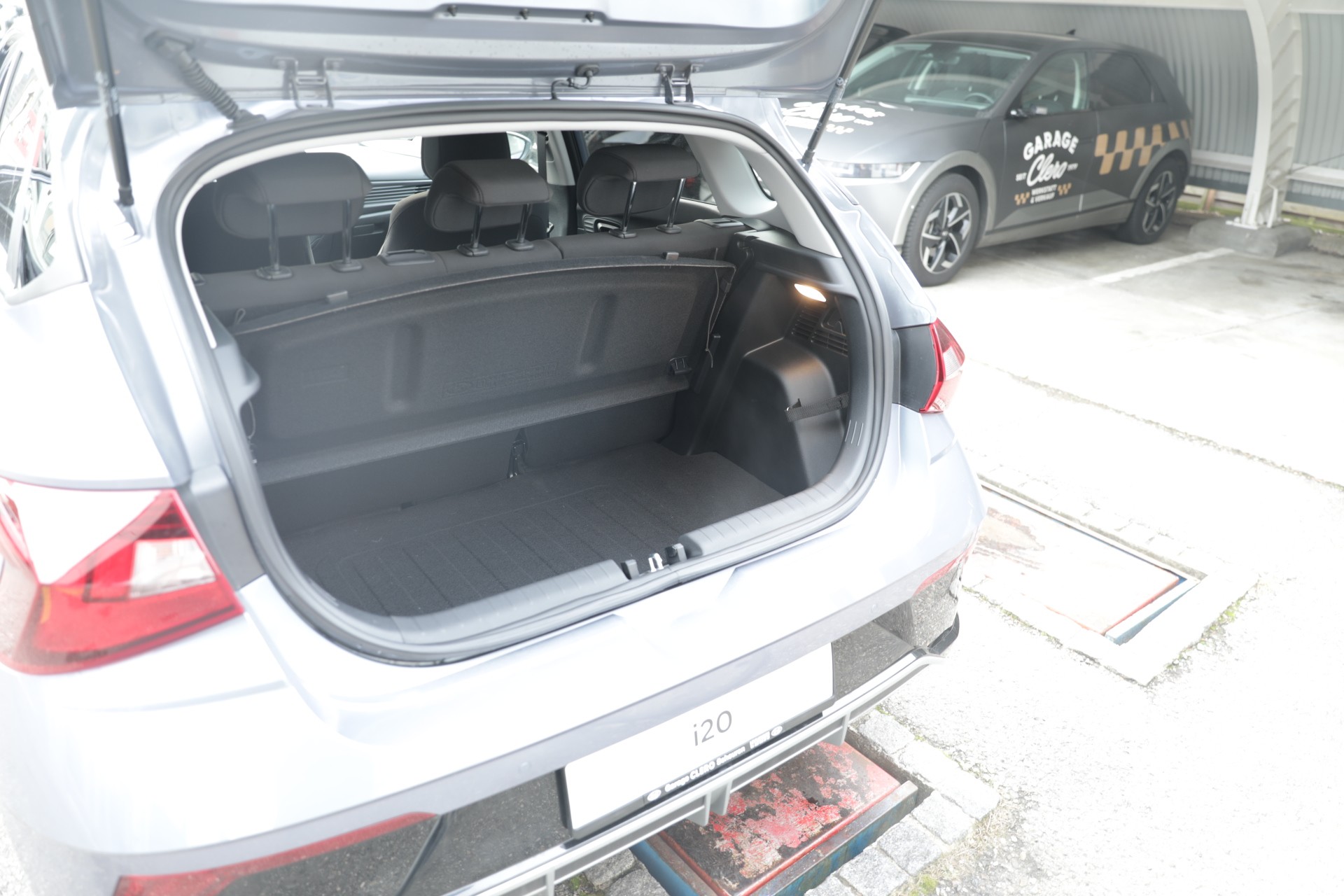 HYUNDAI i20 1.0 T-GDi Amplia-image-21
