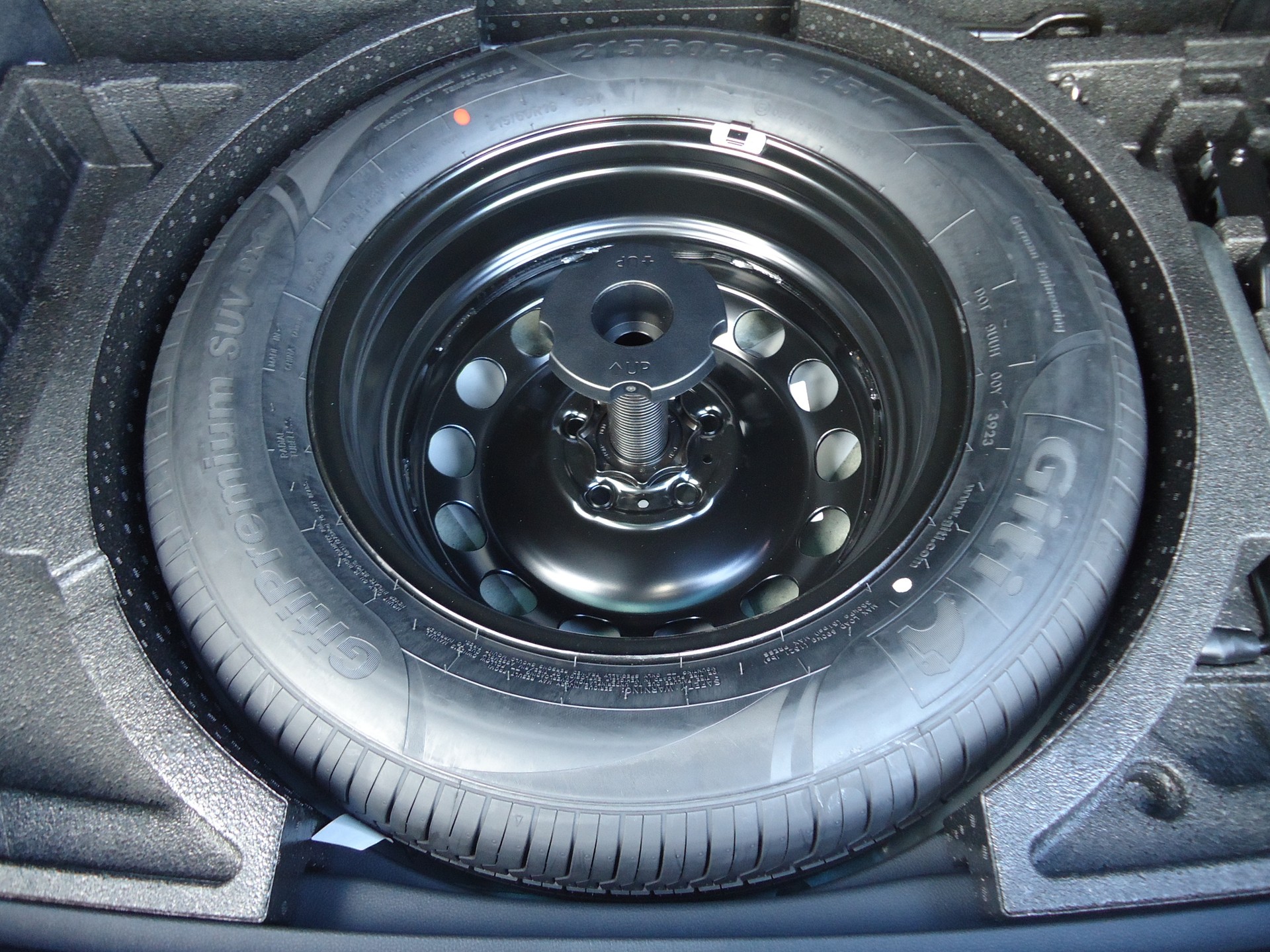 SKODA Karoq 1.5 TSI SportLine DSG-image-6