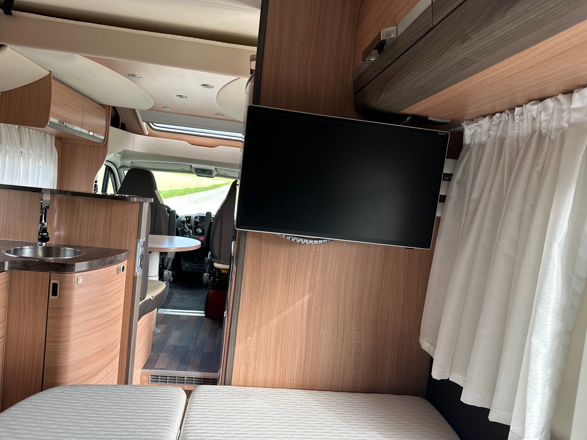 KNAUS 650MF-image-10
