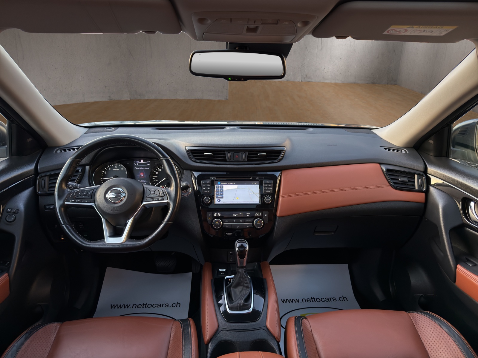 NISSAN X-Trail 1.3 DIG-T Tekna DCT-image-9