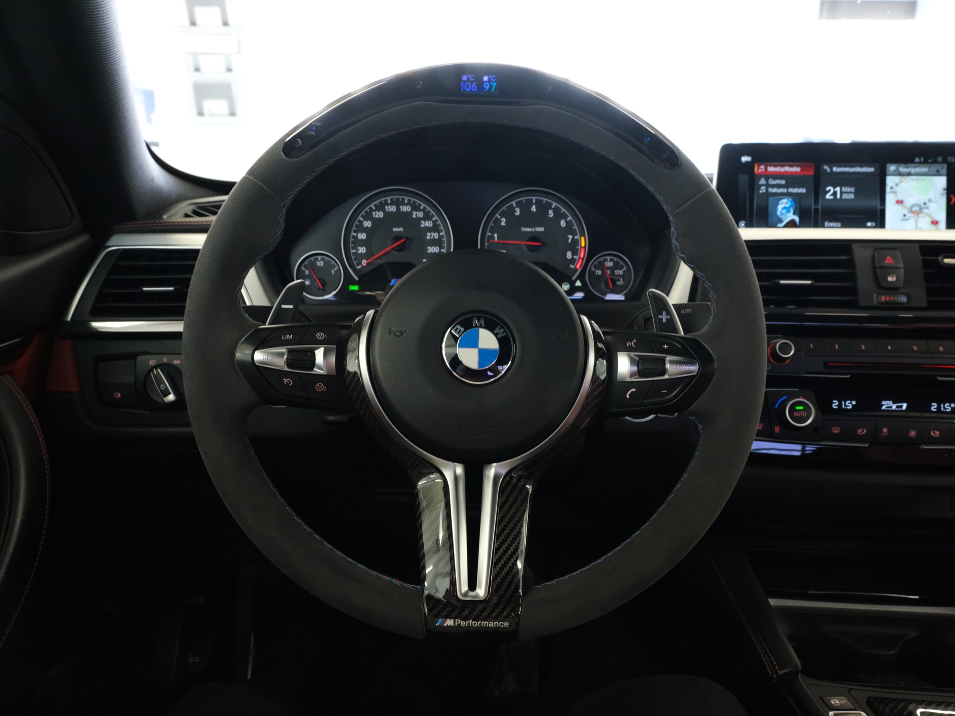 BMW M4 Coupé *Carbon Paket* *Shadow Line*-image-19