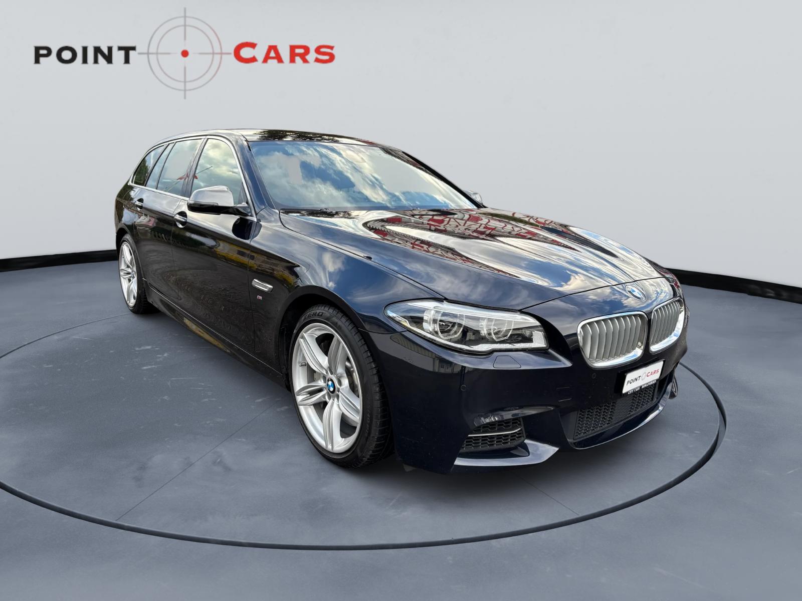 BMW M550d Touring xDrive Steptronic-image-6