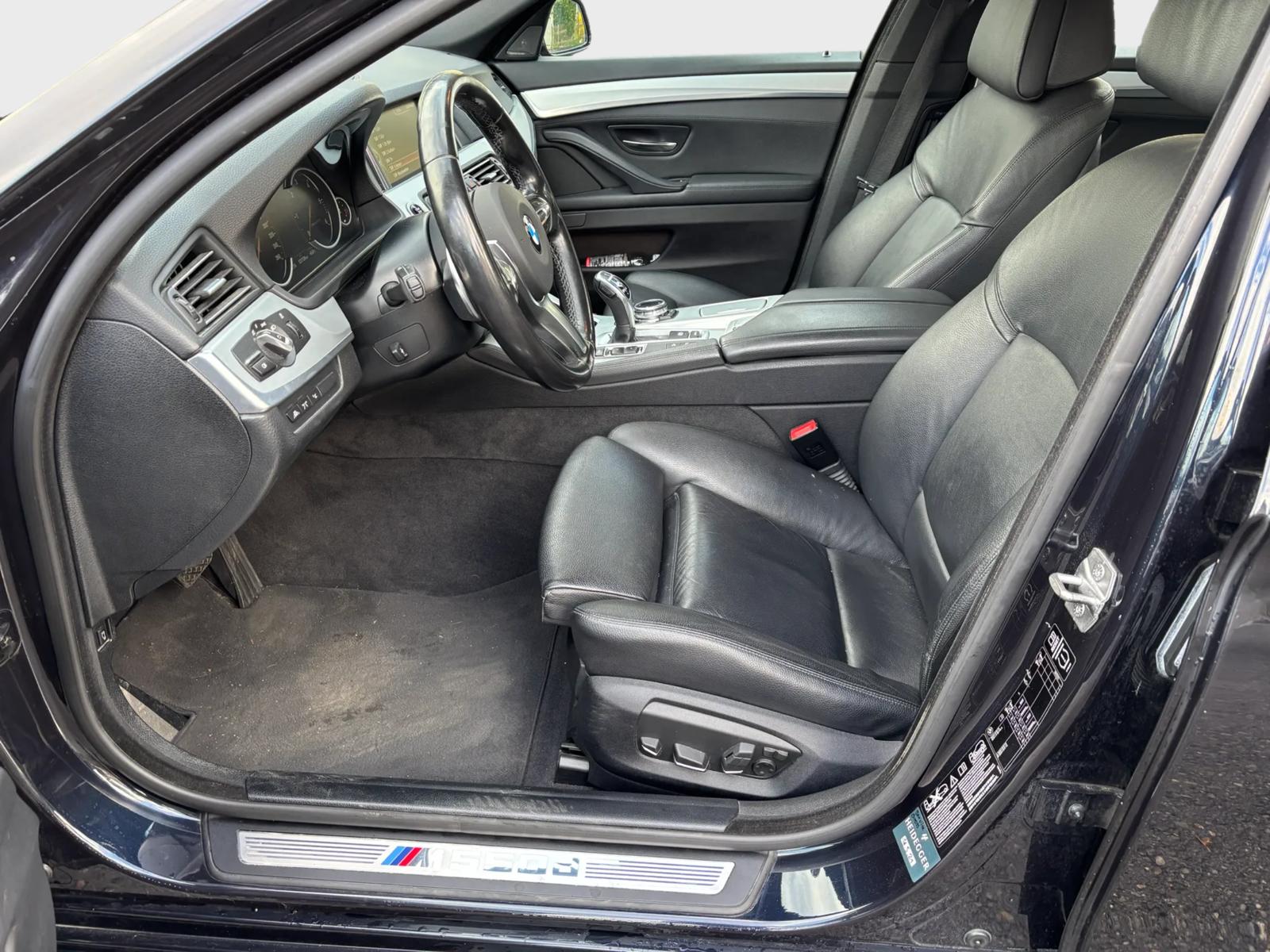 BMW M550d Touring xDrive Steptronic-image-8