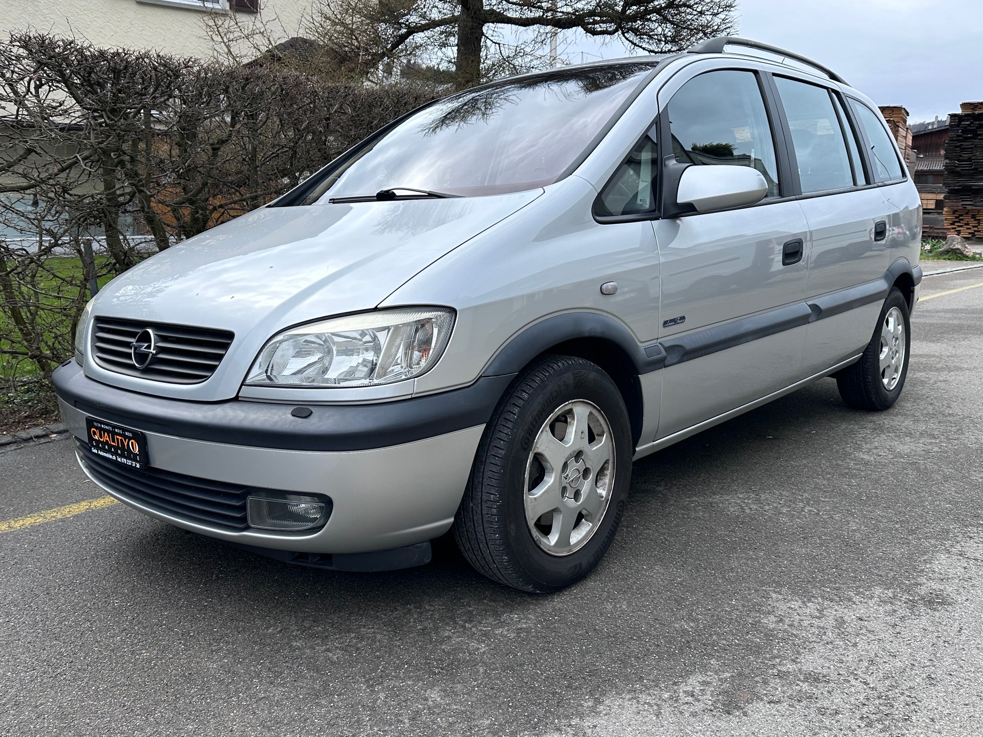 OPEL Zafira 2.2i 16V Elegance