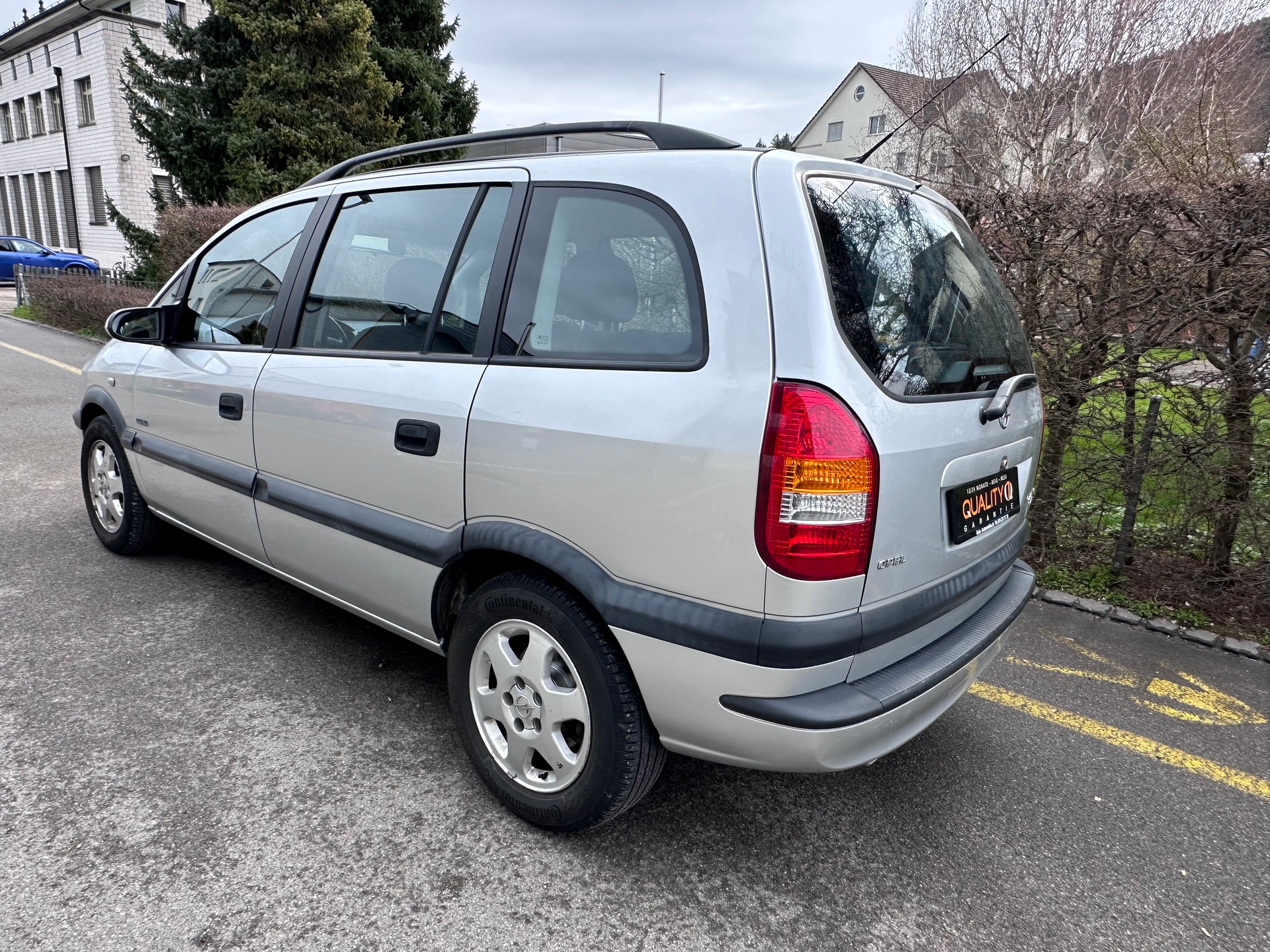 OPEL Zafira 2.2i 16V Elegance-image-3