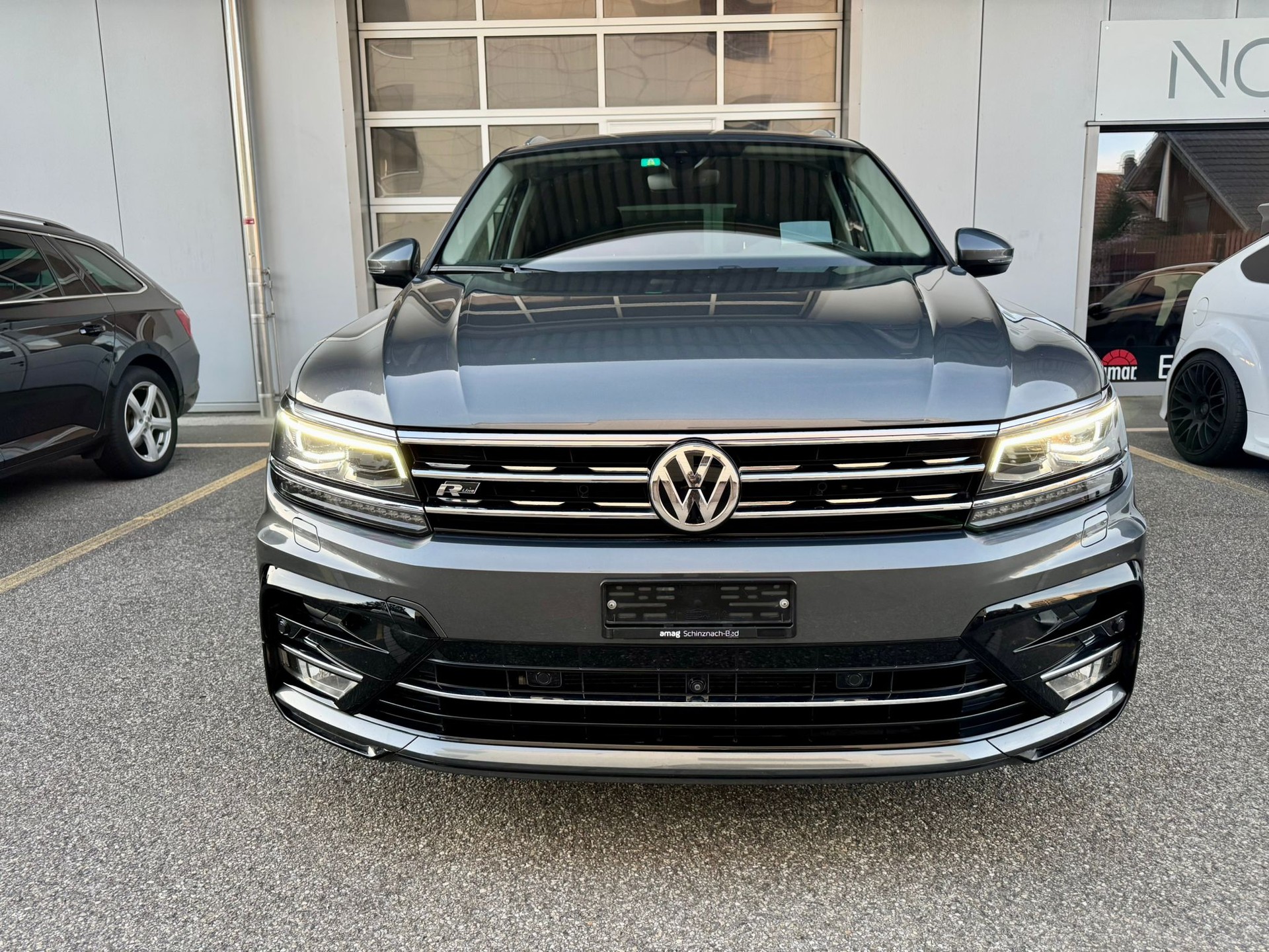 VW Tiguan 2.0 TDI SCR Highline 4Motion DSG-showroom-element-1