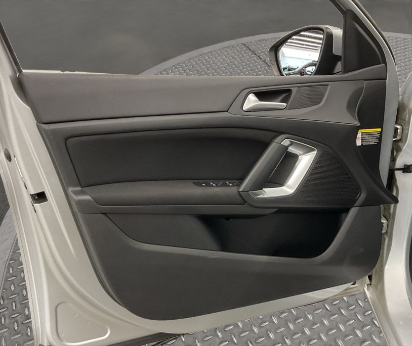 PEUGEOT 308 SW 2.0 BlueHDI Active Automatic-image-13