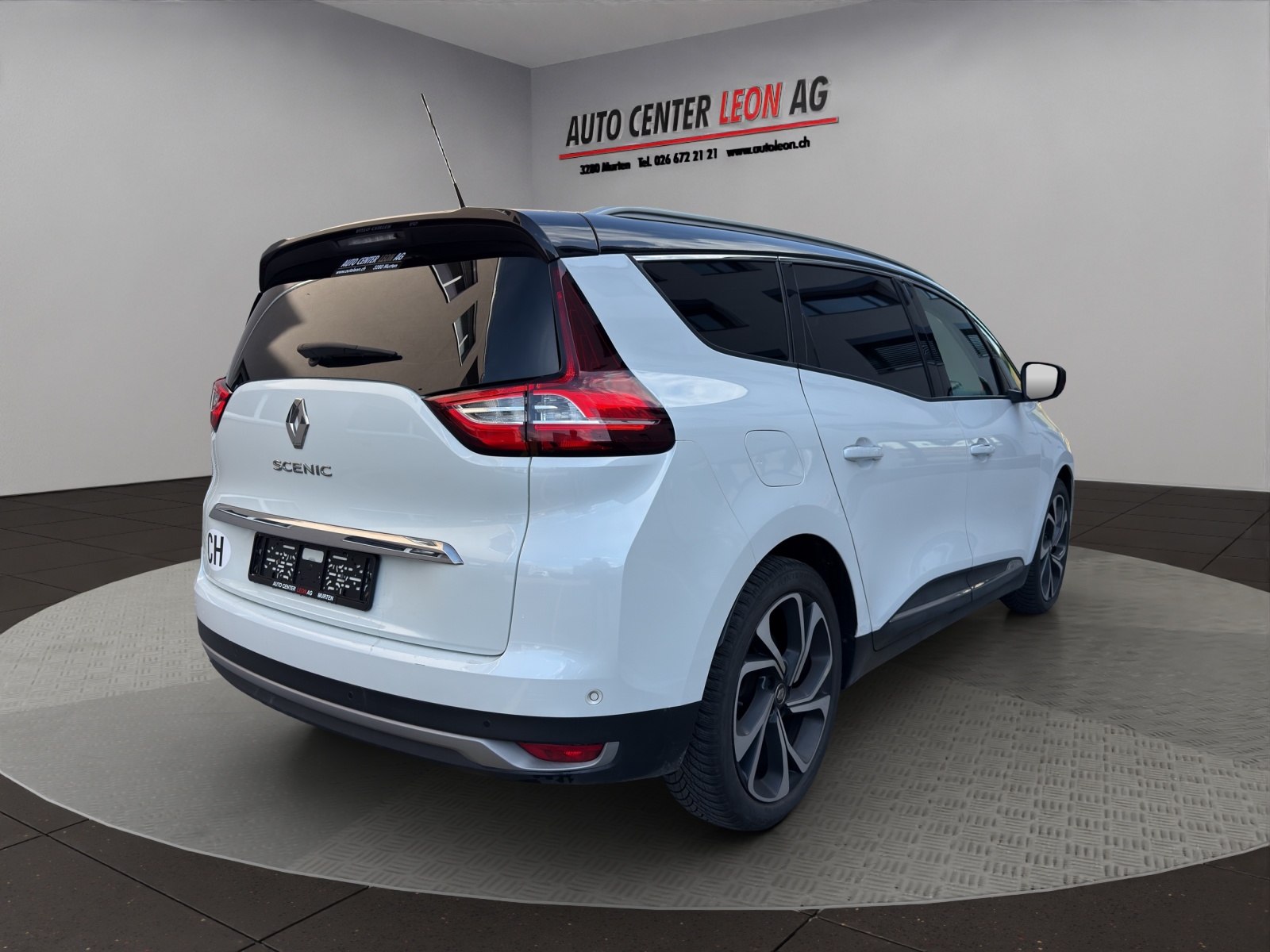 RENAULT Grand Scénic 1.8 dCi Initiale Paris EDC-image-5