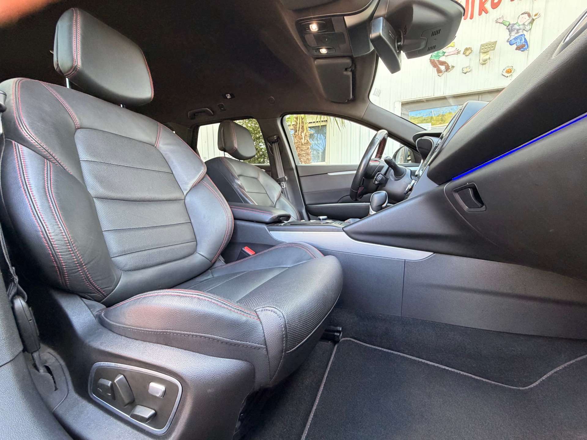 RENAULT Talisman Grandtour 1.8 TCe S-Edition EDC-image-10