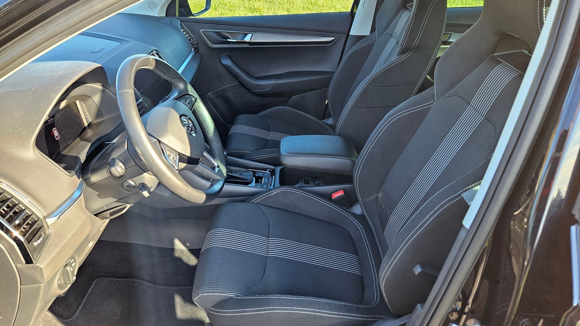 SKODA SKODA KAROQ 2.0 TDI 190 Style 4x4 DSG-image-4