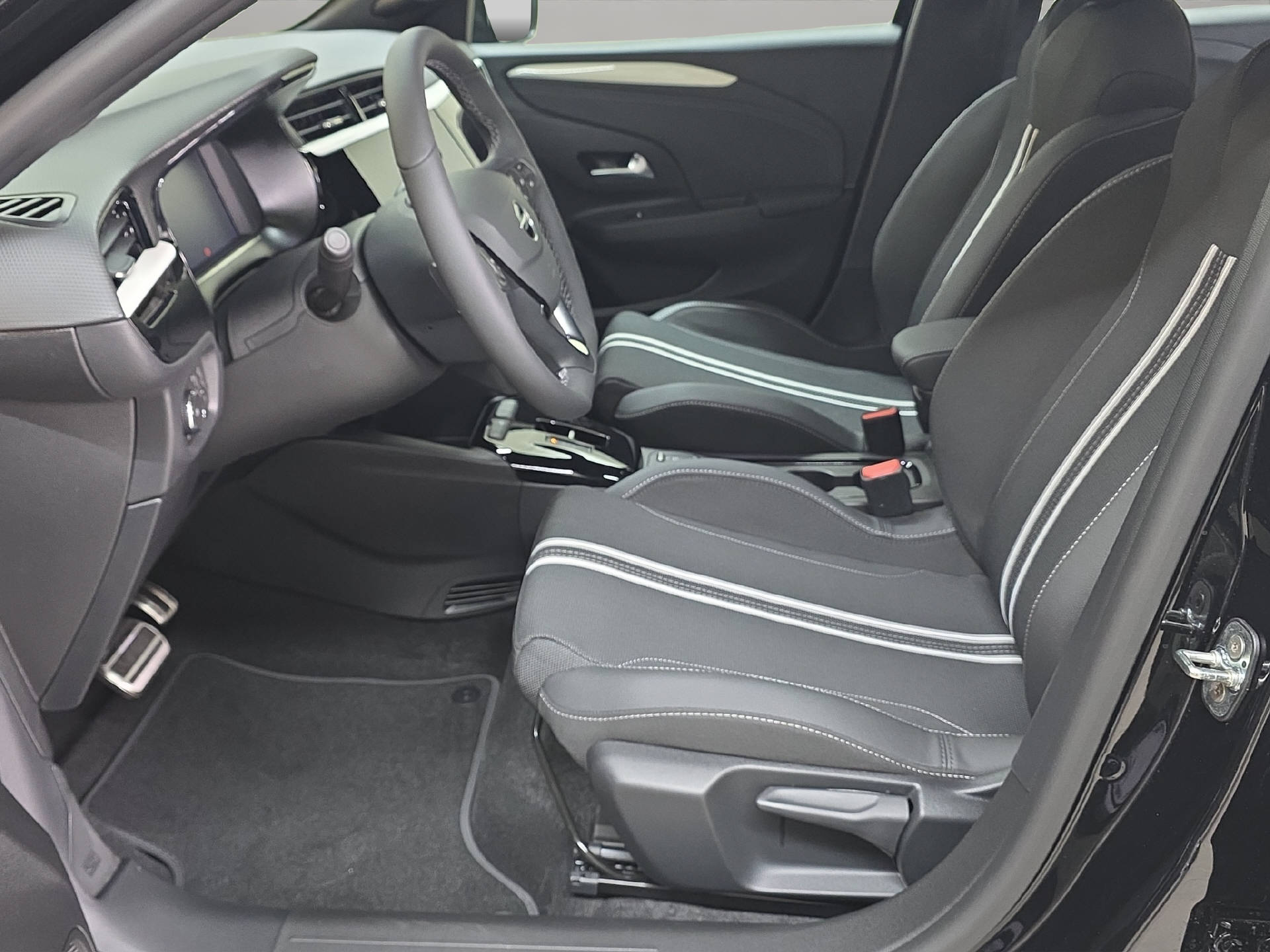 OPEL Corsa 1.2 T Hybrid Viva-image-5