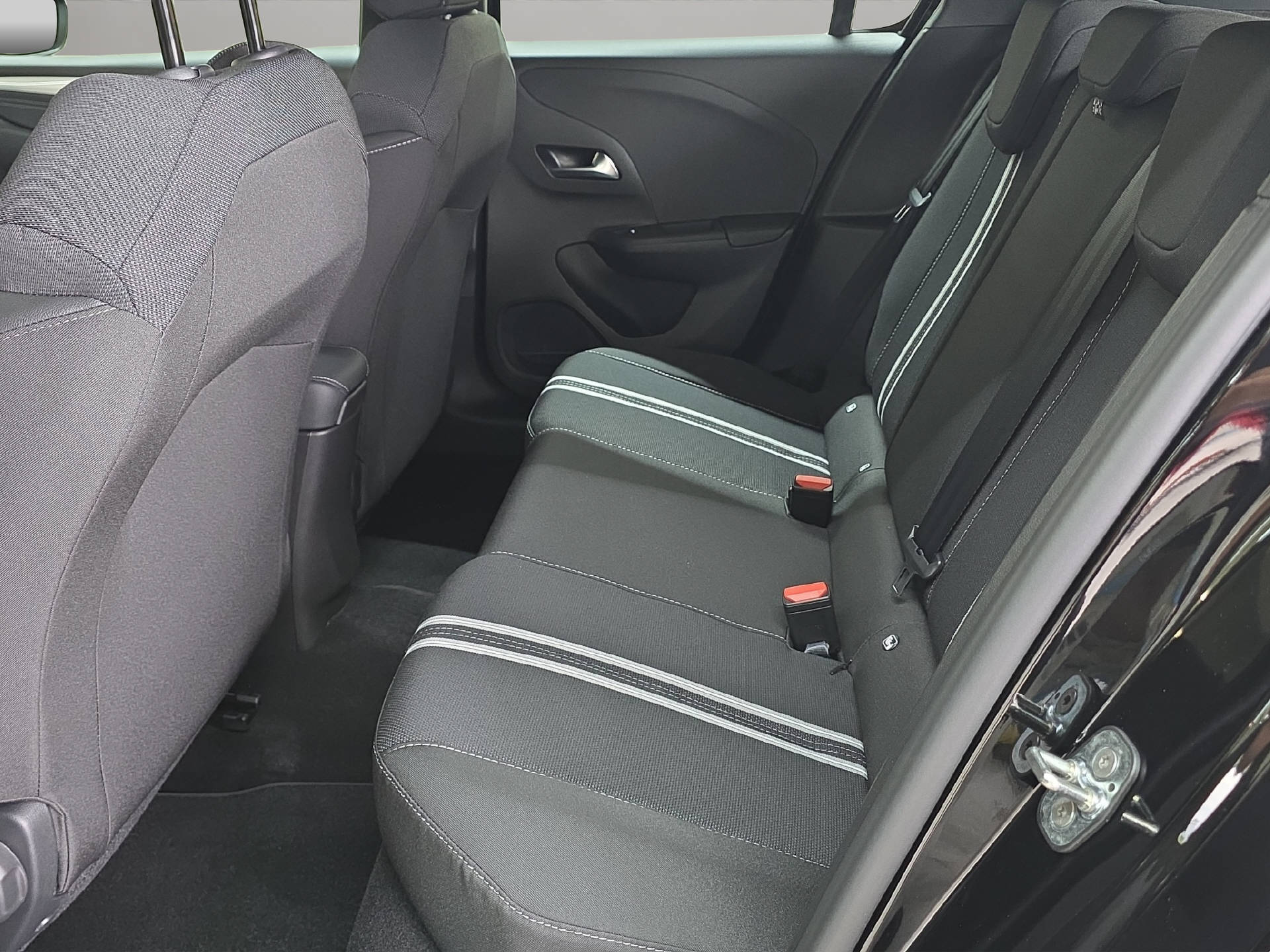 OPEL Corsa 1.2 T Hybrid Viva-image-9