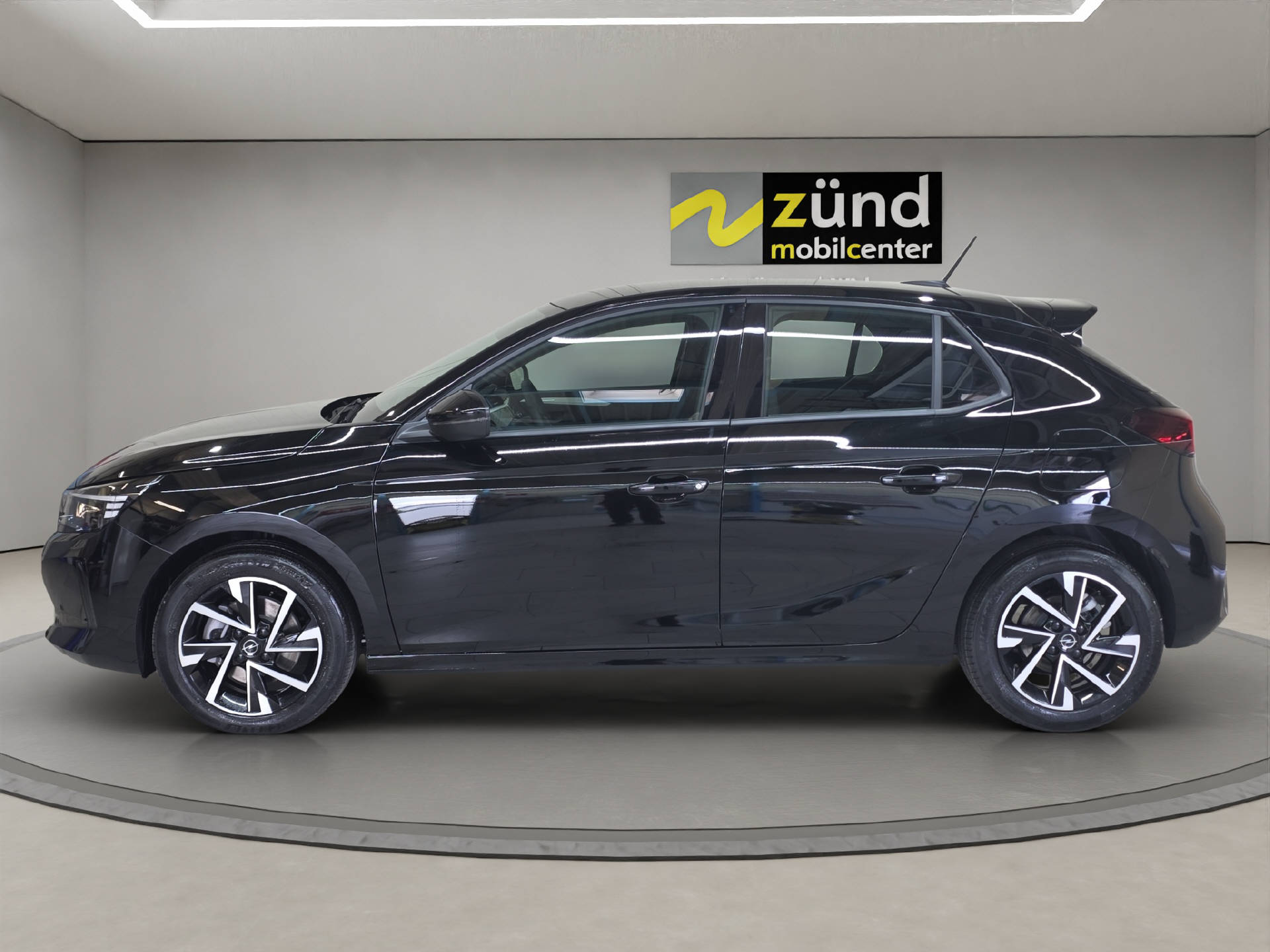 OPEL Corsa 1.2 T Hybrid Viva-image-1