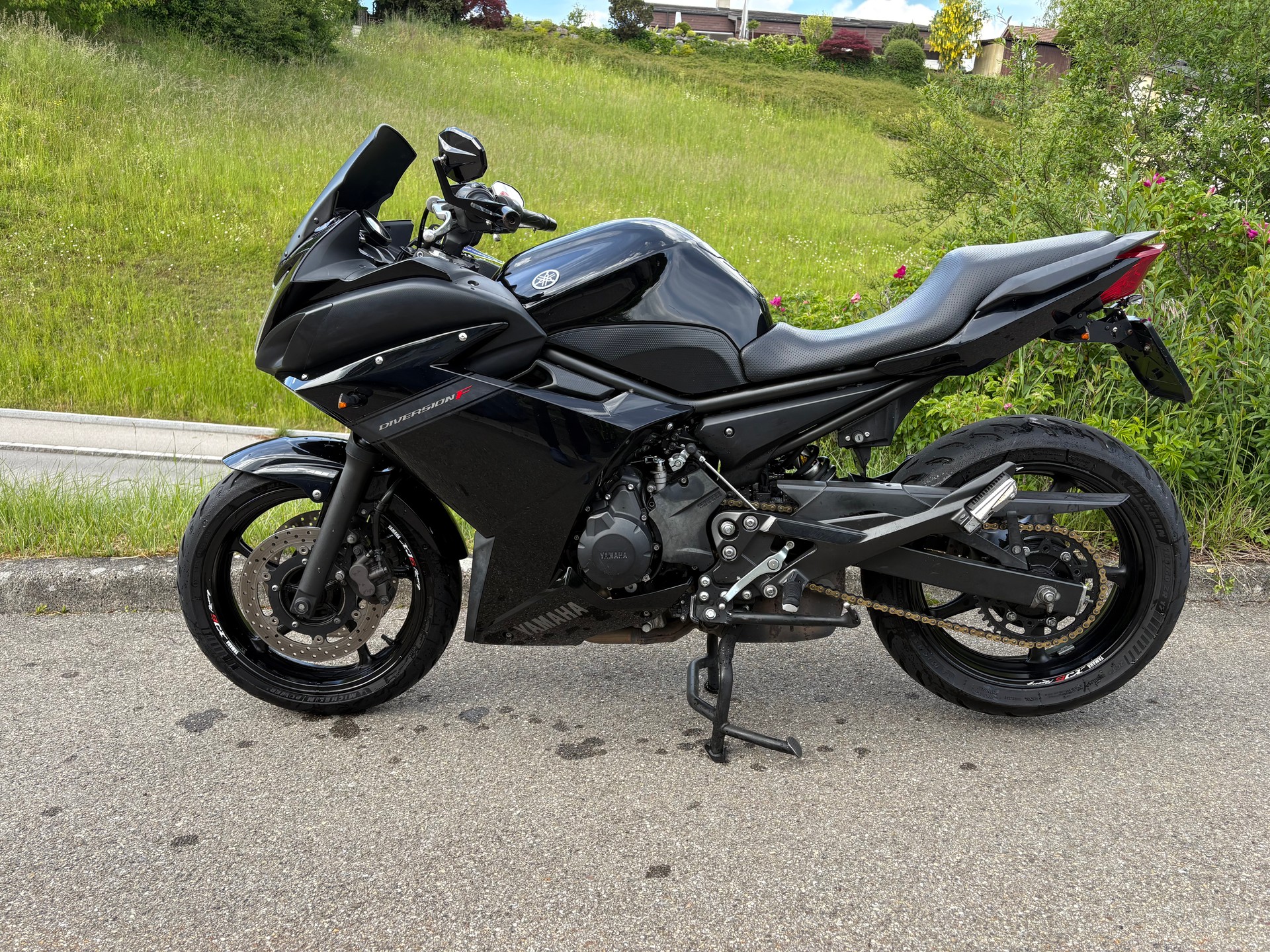 YAMAHA XJ 6 F Diversion ABS-image-3