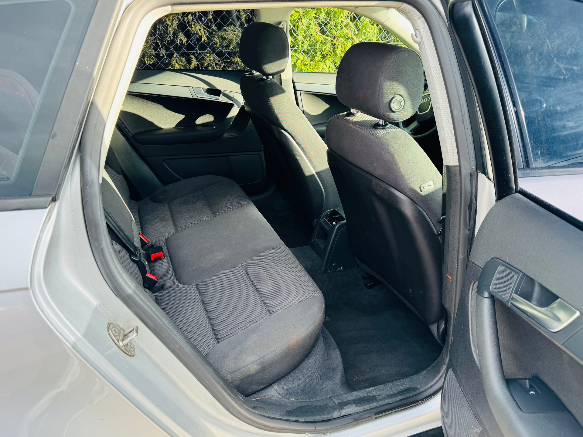 AUDI A3 Sportback 1.4 TFSI Ambition-image-13