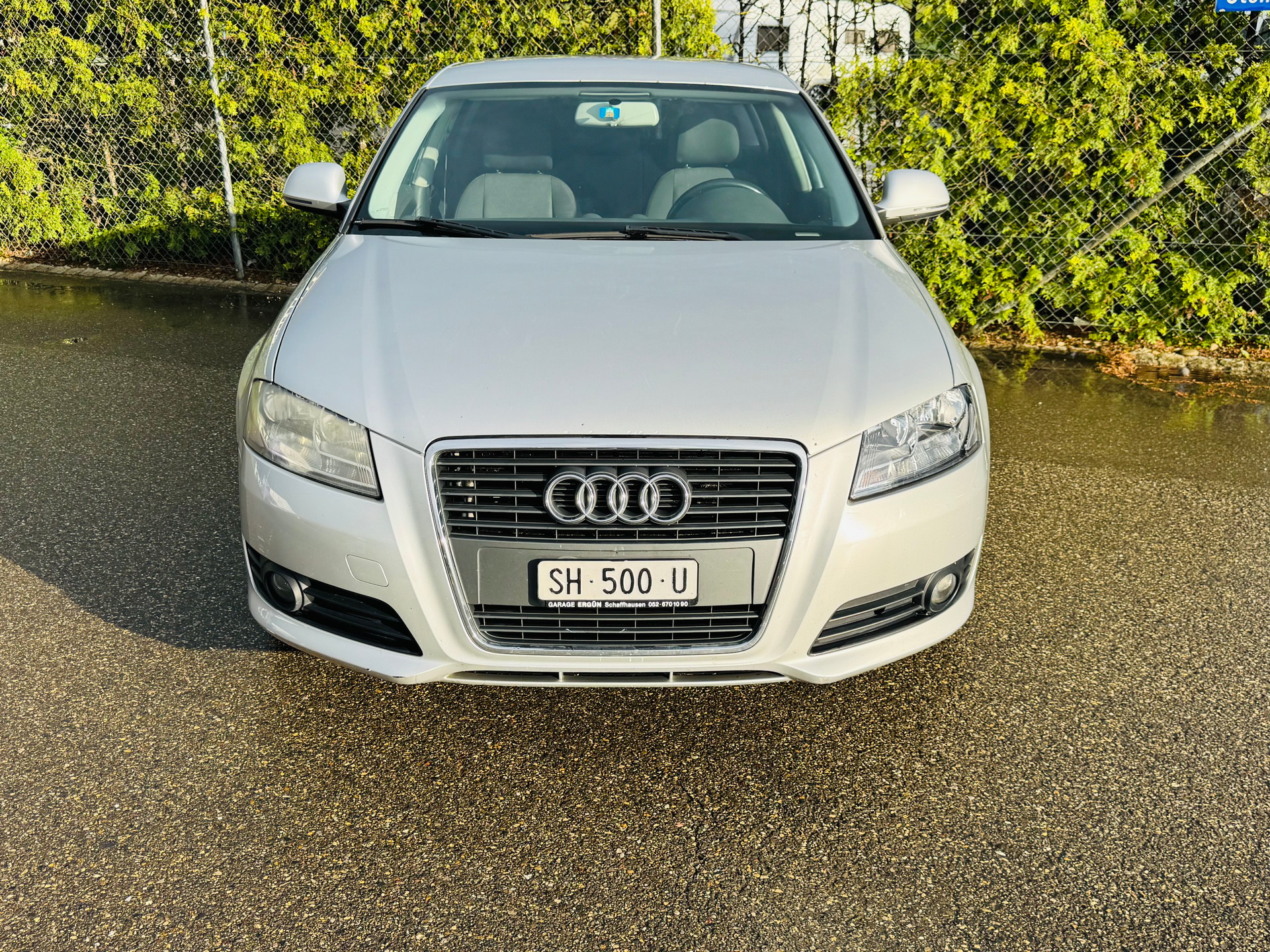 AUDI A3 Sportback 1.4 TFSI Ambition-image-2