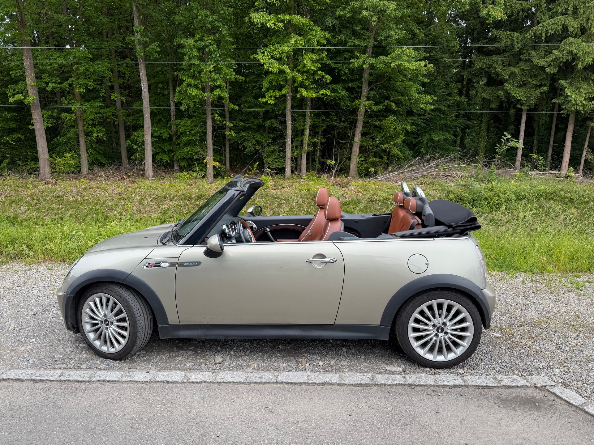 MINI Cooper S Cabriolet Sidewalk Edition (R52)-image-6