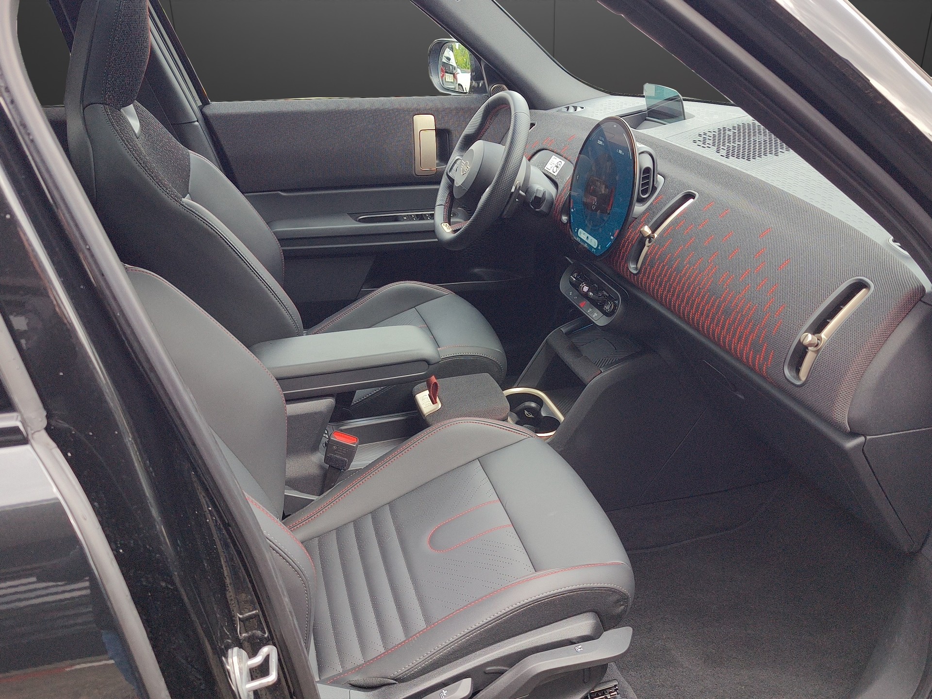 MINI Countryman U25 2.0i S SDKG ALL4-image-14