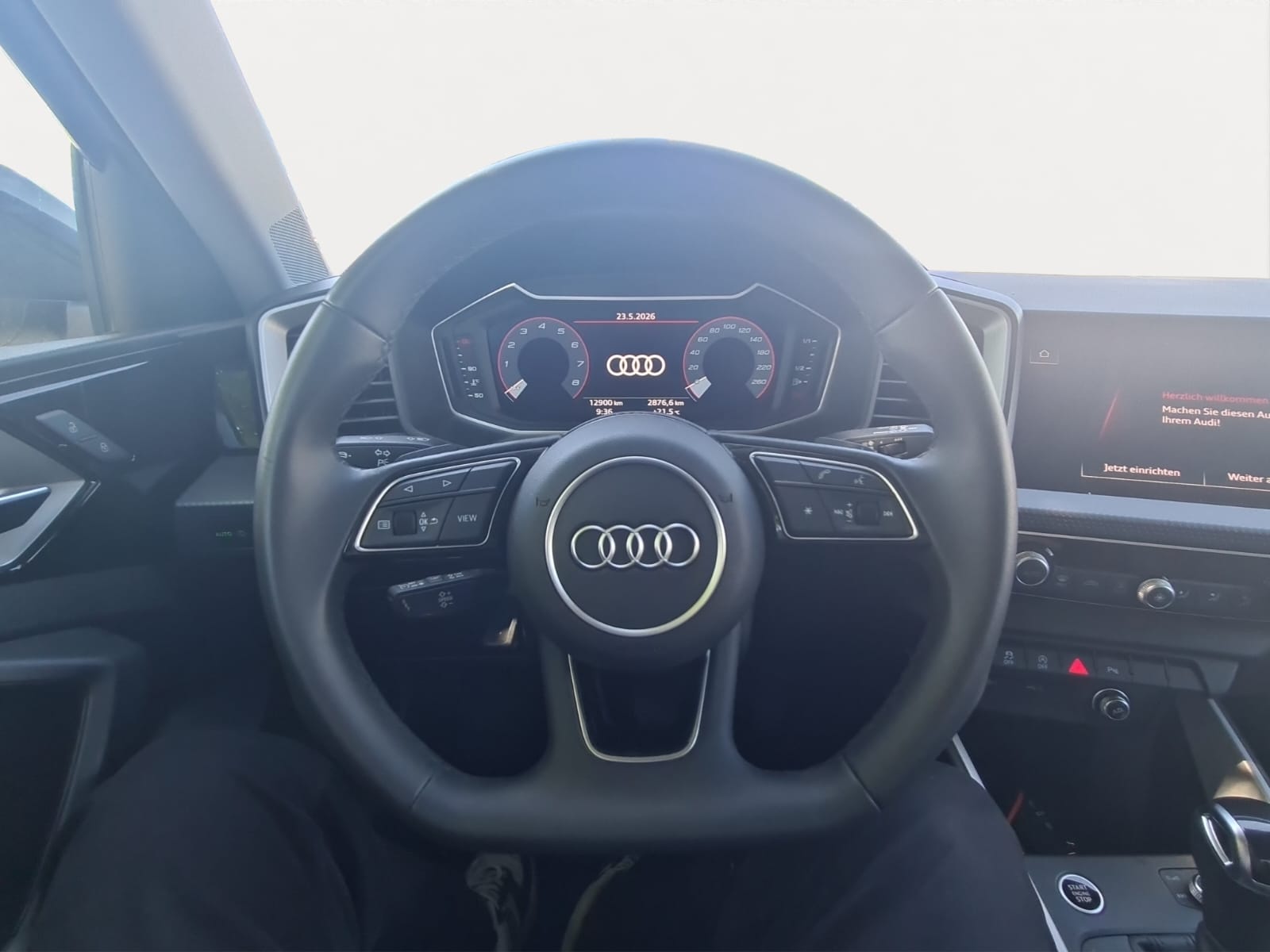 AUDI A1 Sportback 30 TFSI S Line S-tronic-image-9