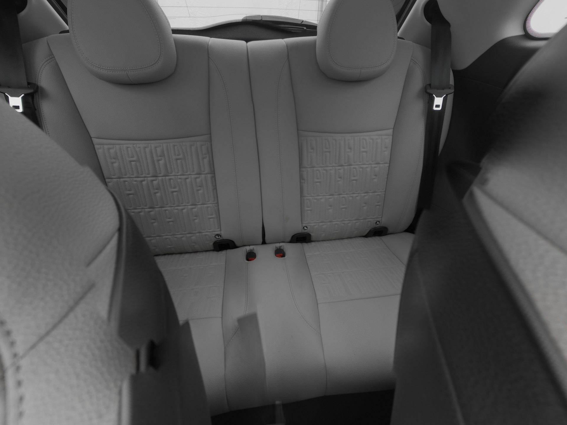 FIAT 500 electric 87 kW La Prima-image-7