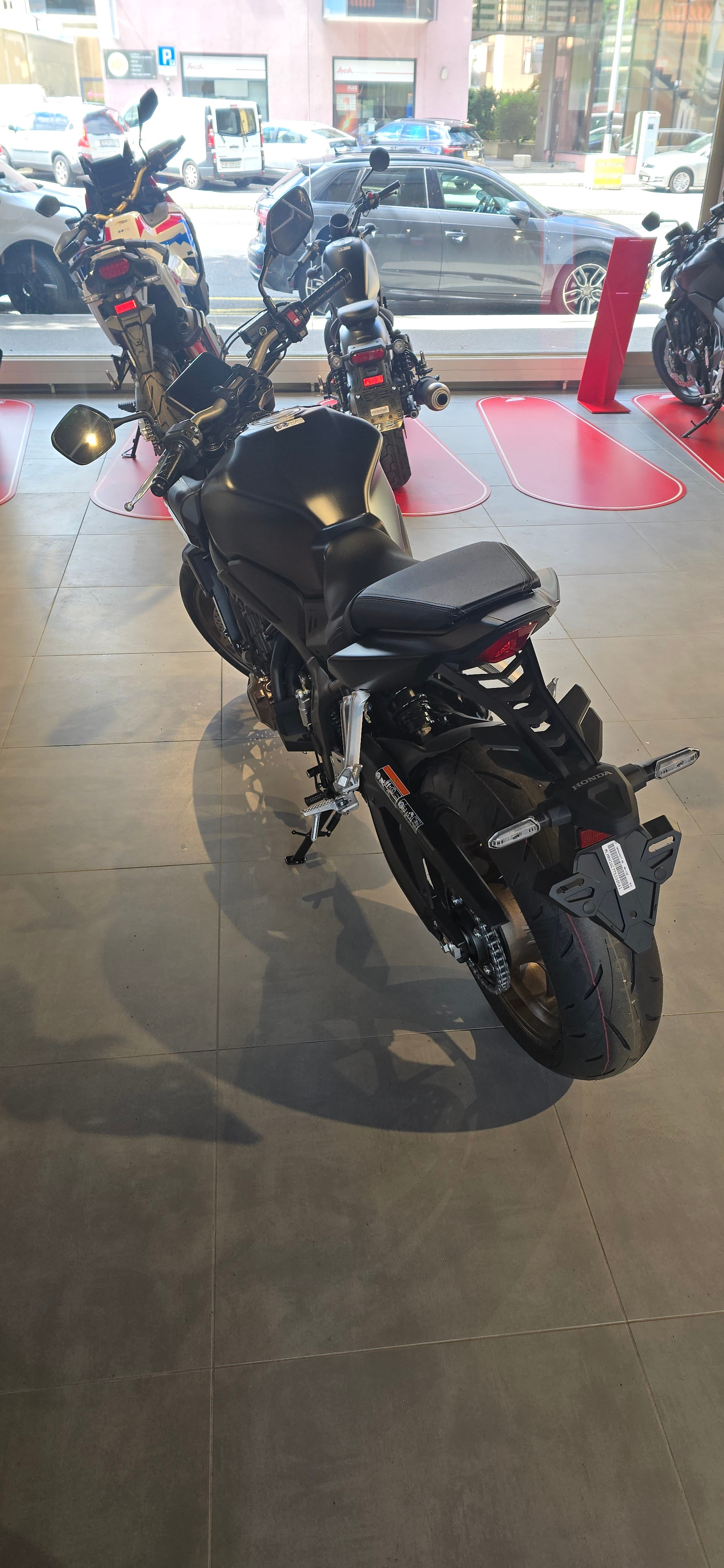 HONDA CB 650 R E-Clutch-image-4