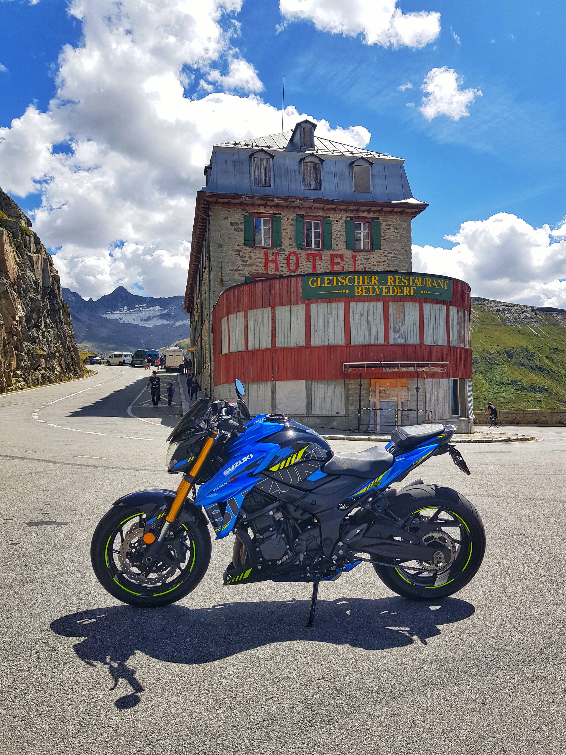 SUZUKI GSX-S 750 EVO 3-image-2