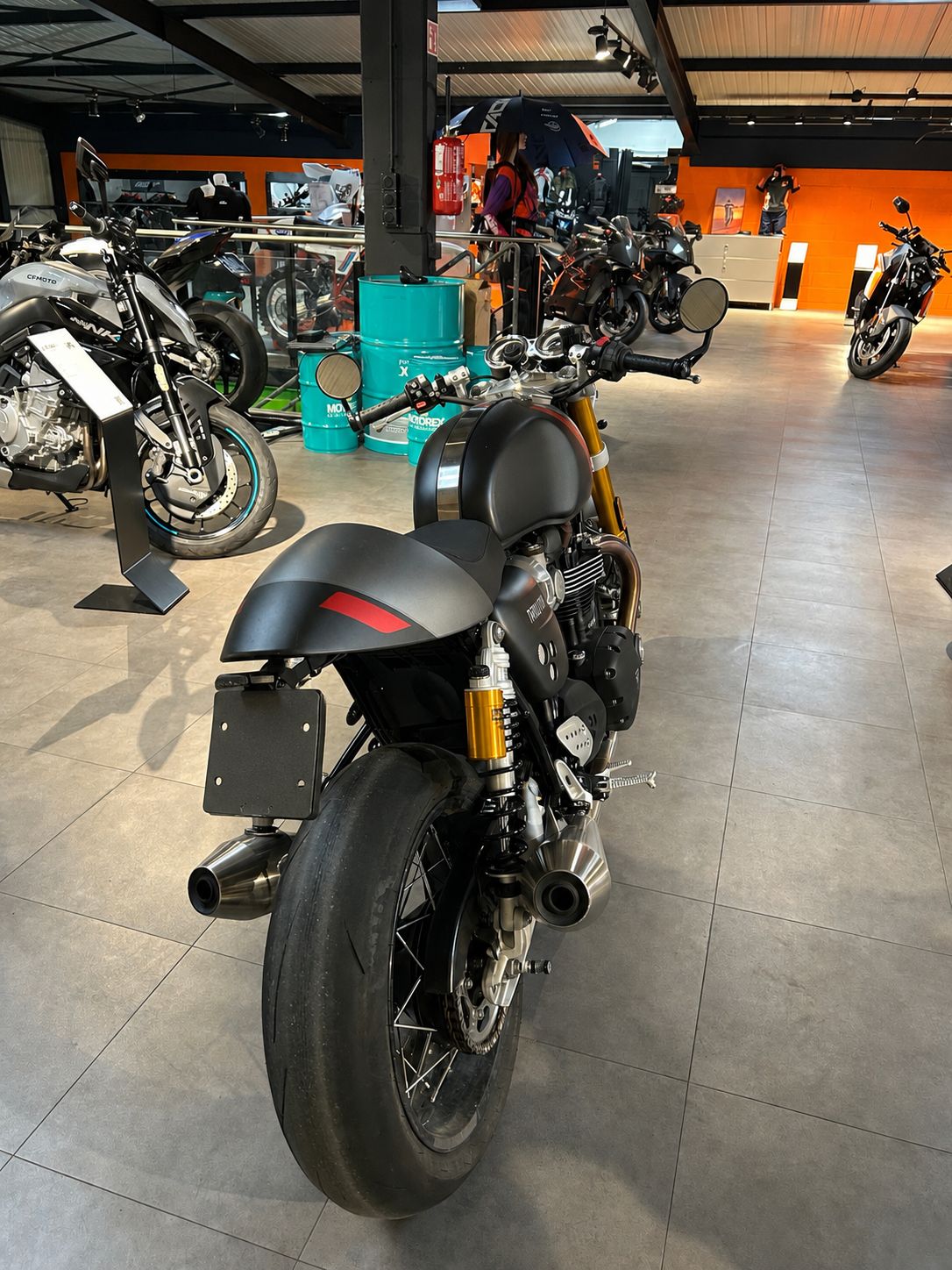 TRIUMPH Thruxton 1200 i RS ABS-image-5