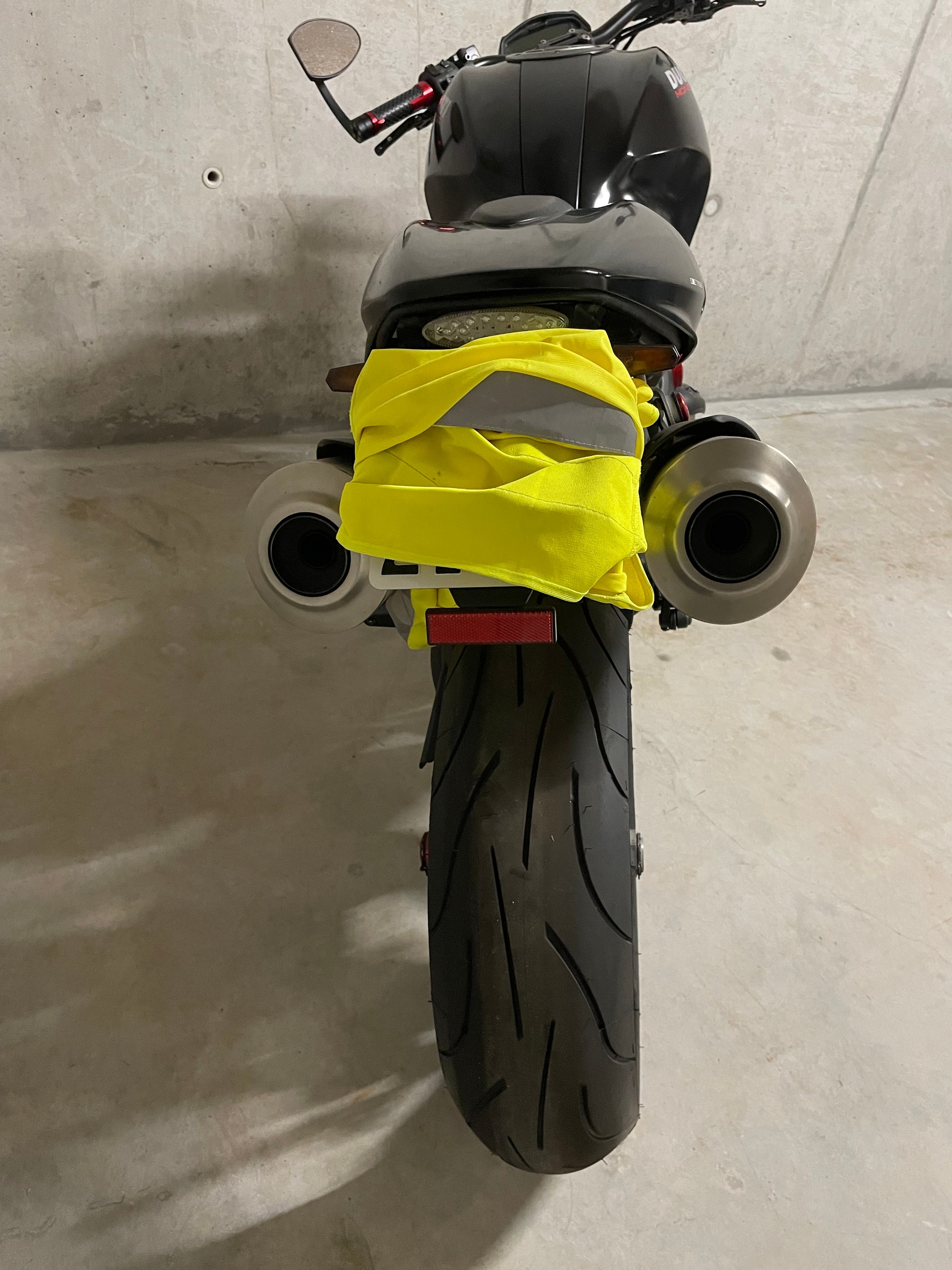 DUCATI MONSTER 796-image-3