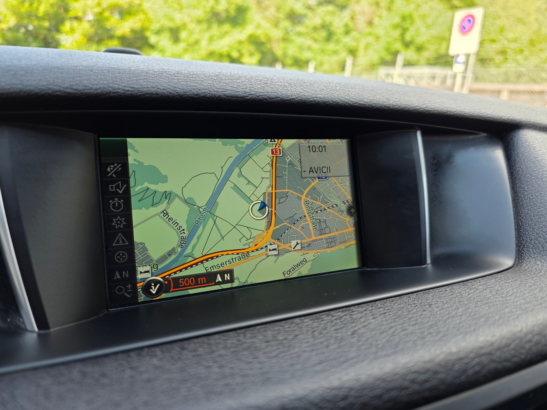 BMW X1 xDrive 18d-image-20