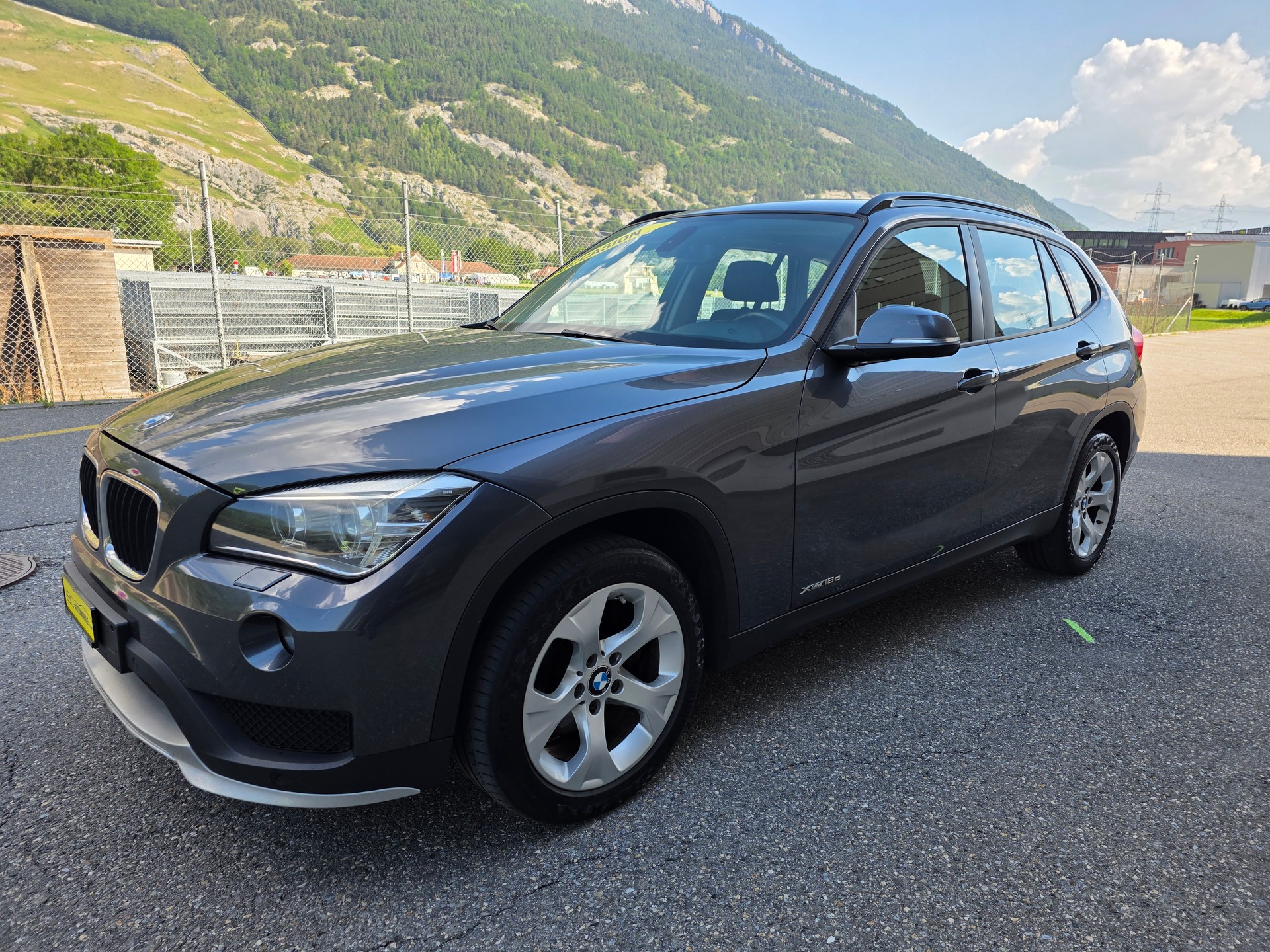 BMW X1 xDrive 18d-image-22