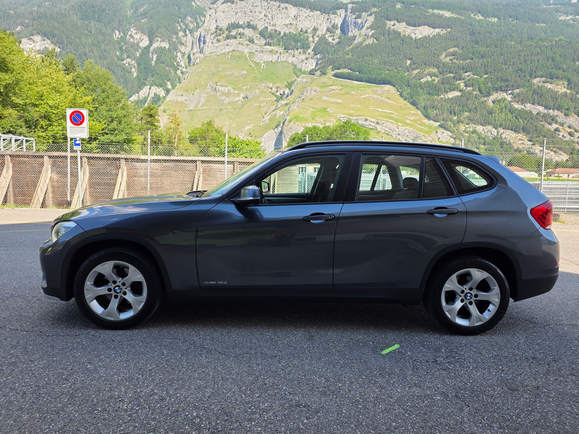 BMW X1 xDrive 18d-image-30