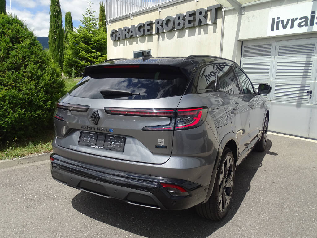 RENAULT Austral 1.2 E-Tech iconic esprit Alpine-showroom-element-2