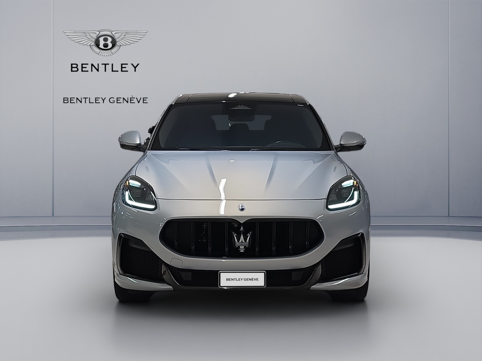 MASERATI Grecale 3.0 Trofeo Automatica-showroom-element-1