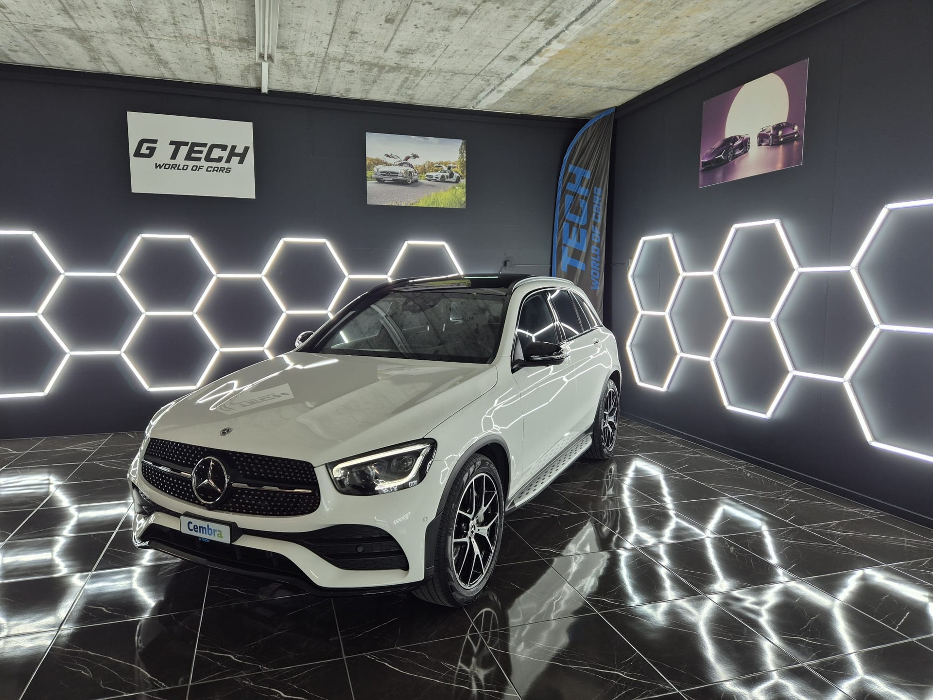 MERCEDES-BENZ GLC 300 d AMG Line 4Matic 9G-Tronic-image-9