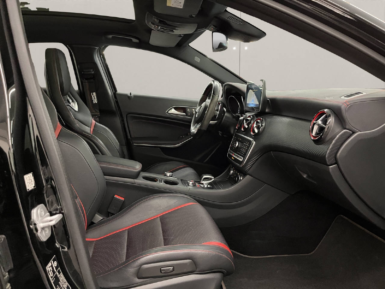 MERCEDES-BENZ A-Klasse W176 A 45 AMG 4m-image-5