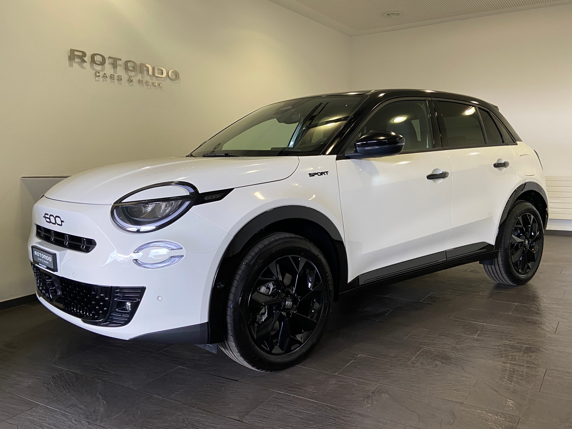 FIAT 600h Mild Hybrid Sport 145PS-image-0