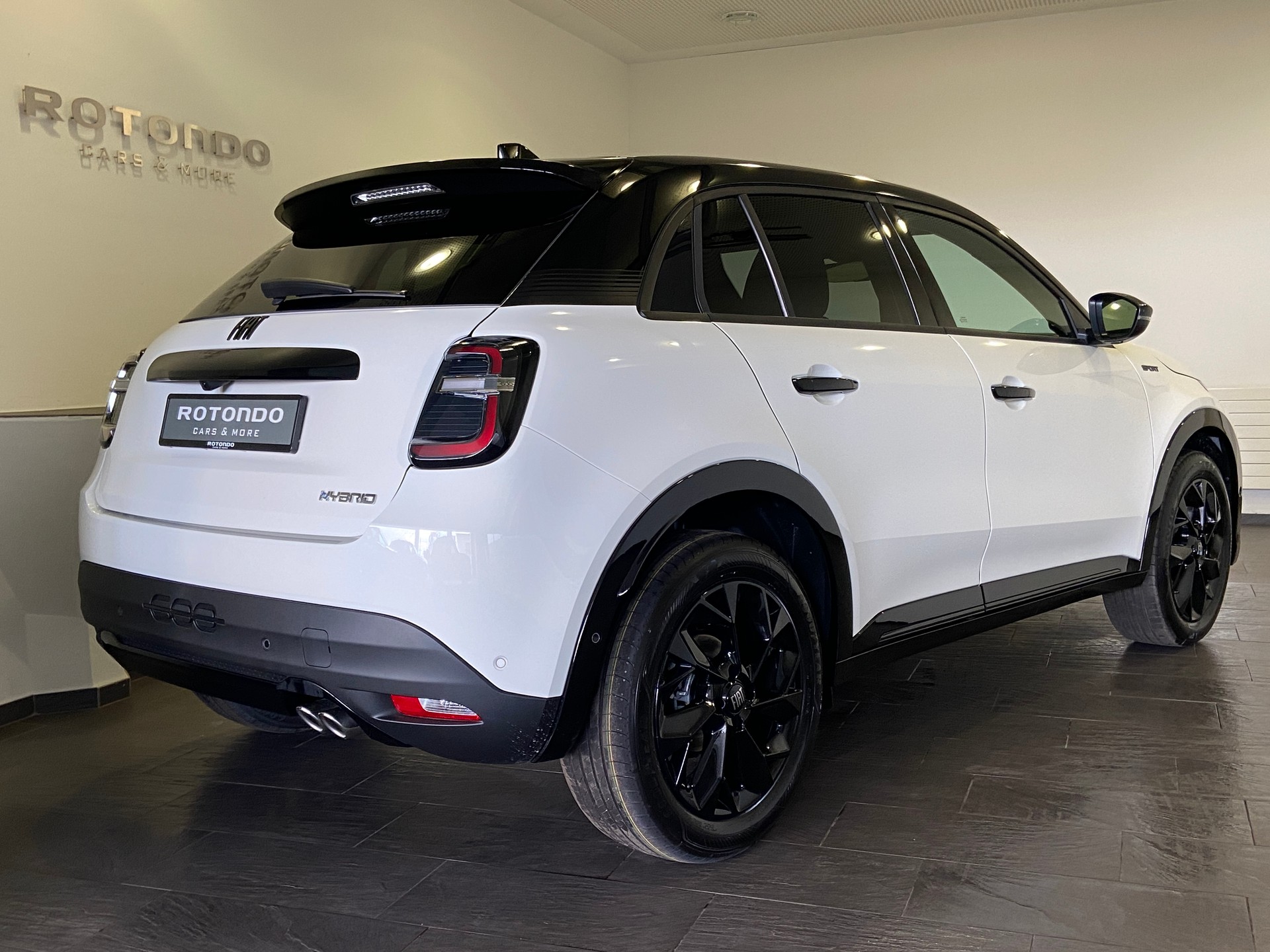 FIAT 600h Mild Hybrid Sport 145PS-image-1