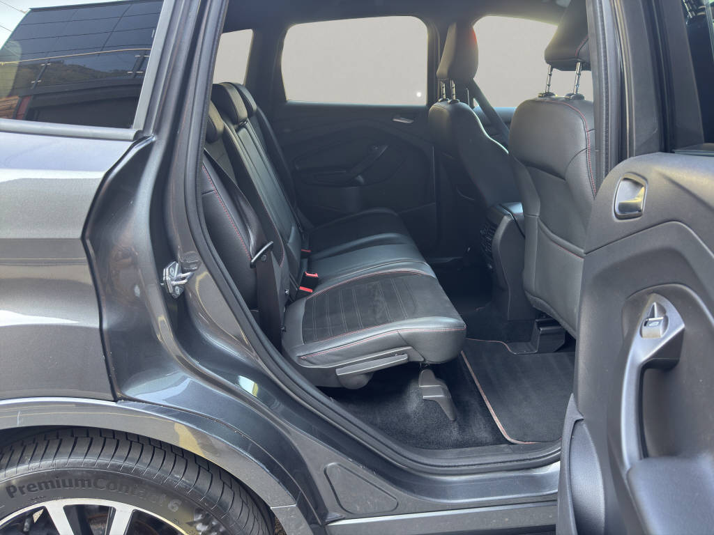 FORD Kuga 2.0 TDCi 180 ST-Line-image-9