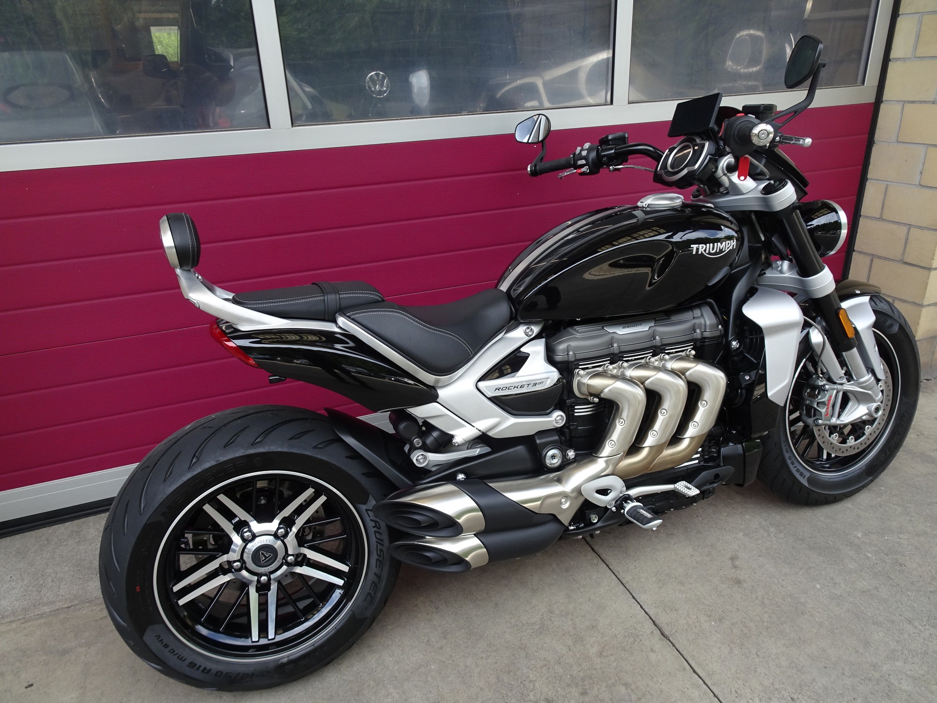 TRIUMPH Rocket 3 GT-image-3