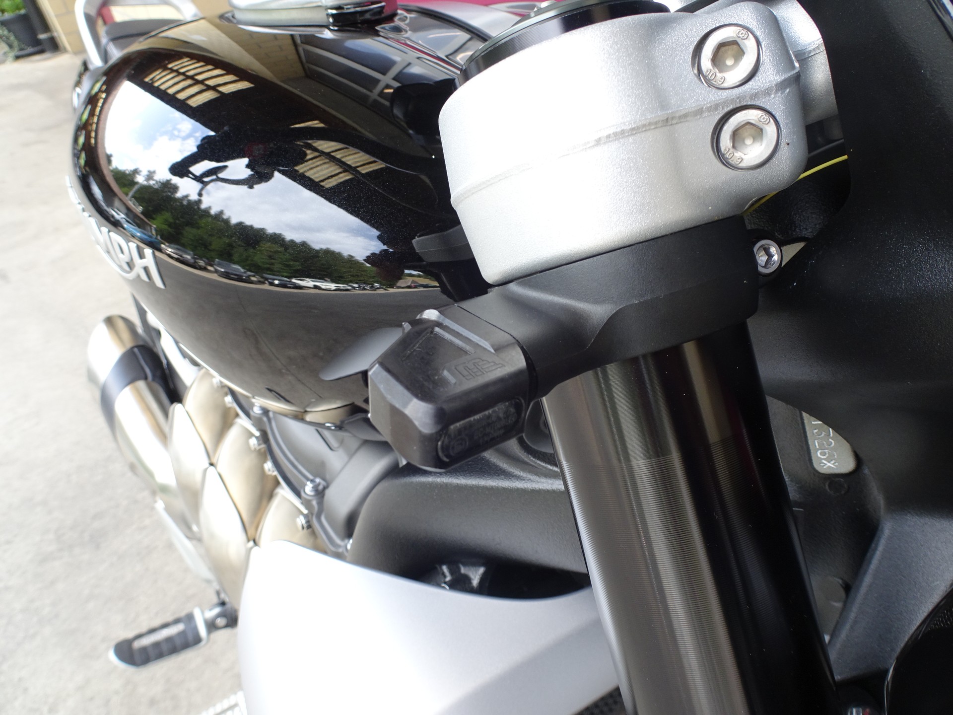 TRIUMPH Rocket 3 GT-image-13